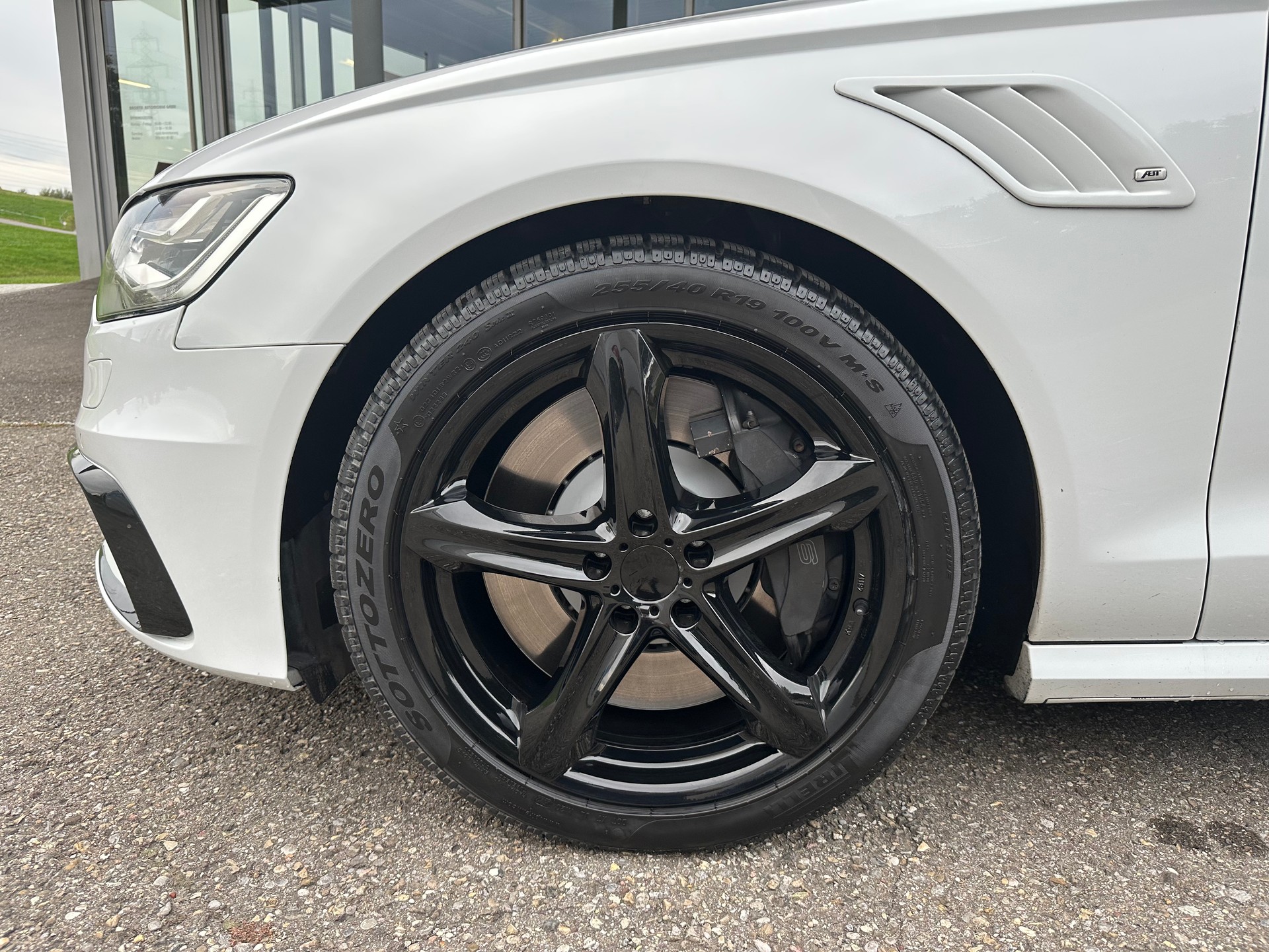 AUDI S 6 Avant ABT R-image-4