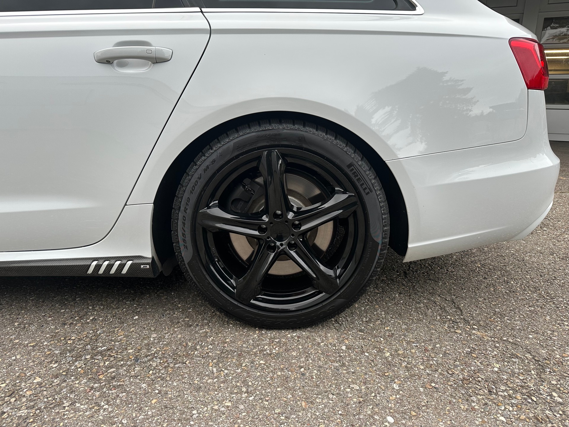 AUDI S 6 Avant ABT R-image-3
