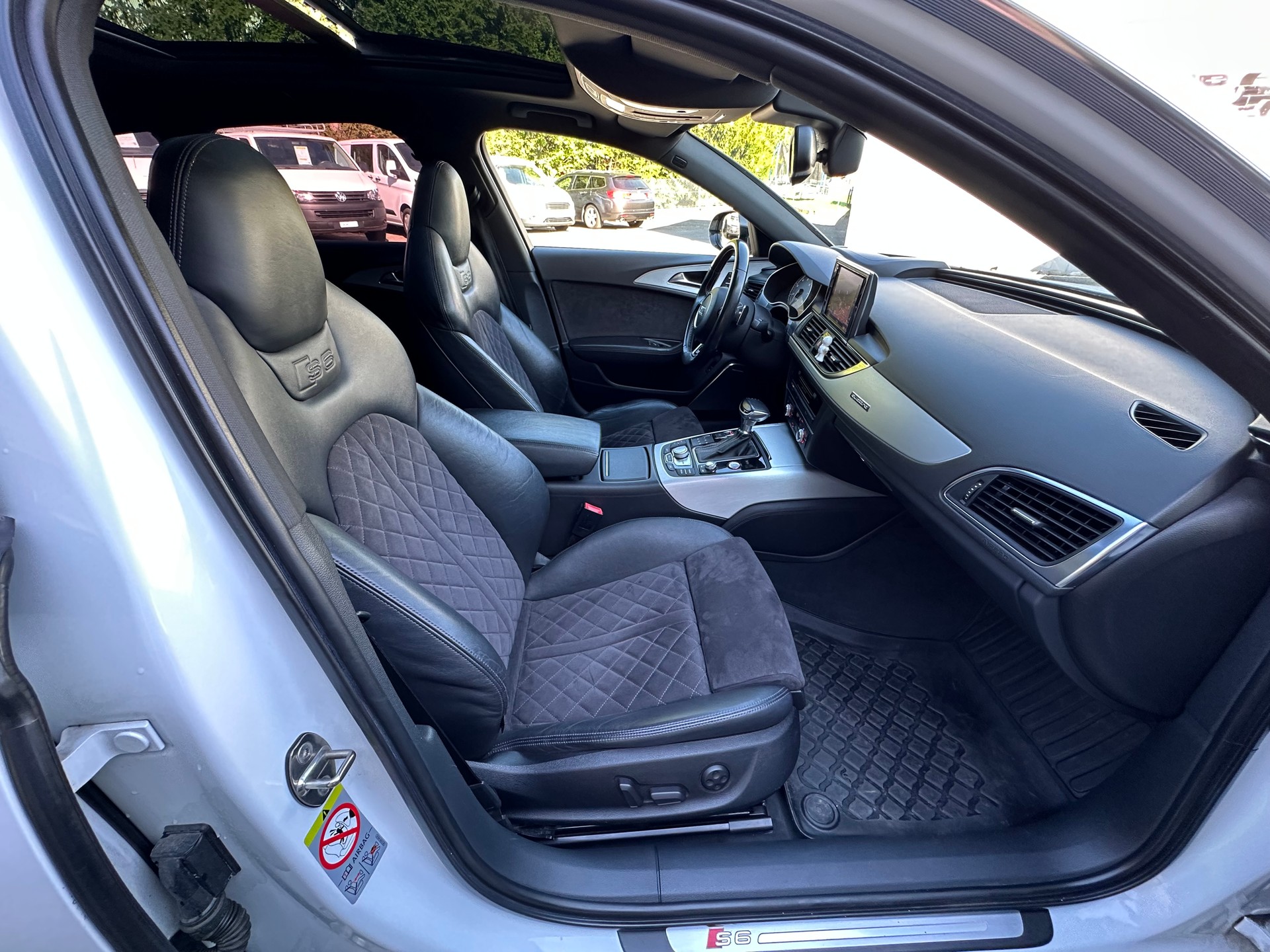 AUDI S 6 Avant ABT R-image-16
