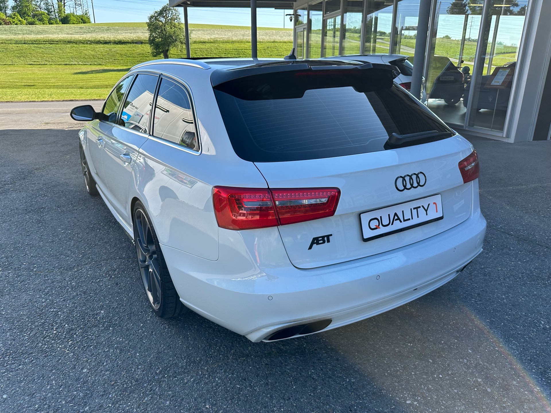 AUDI S 6 Avant ABT R-image-23