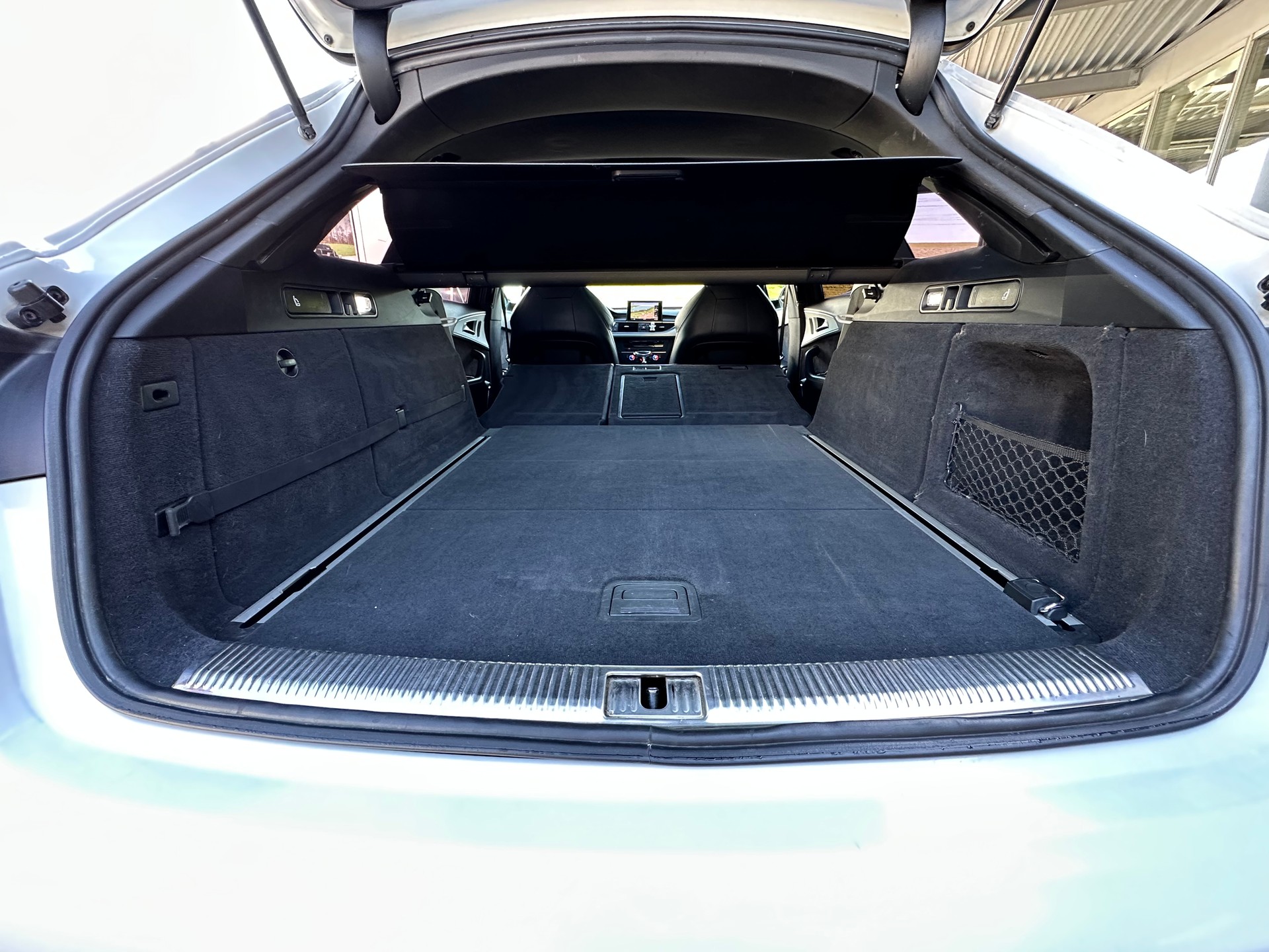 AUDI S 6 Avant ABT R-image-18