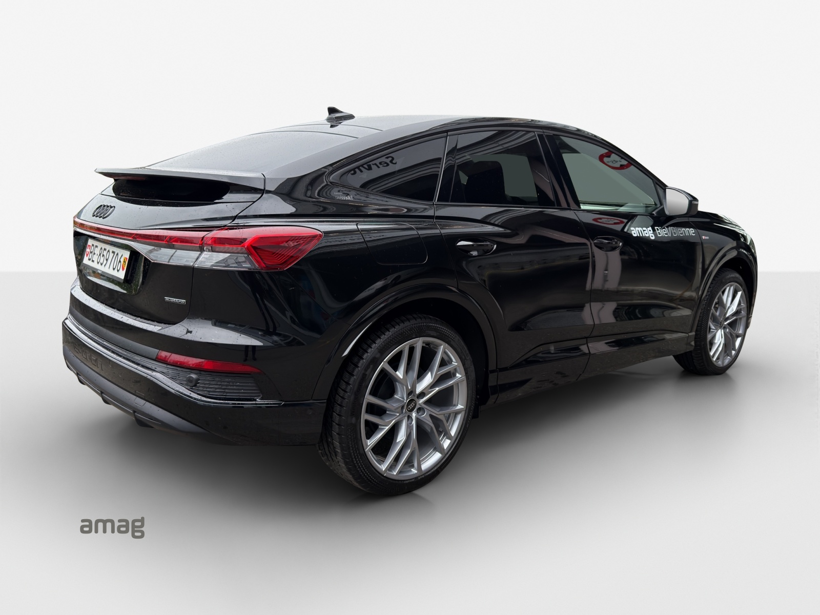 AUDI Q4 Sportback e-tron 45 Edition Swiss Ski quattro-image-4