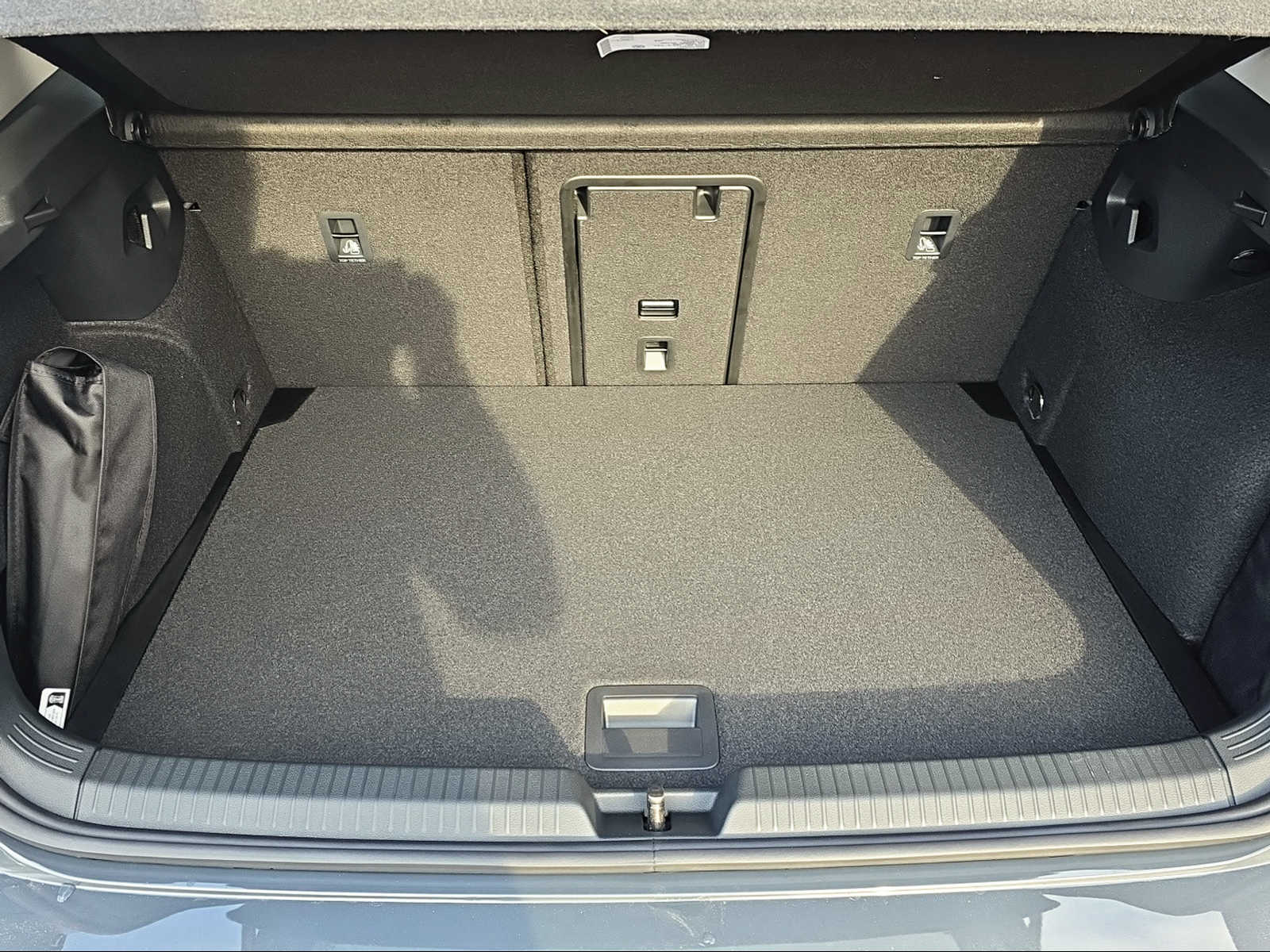 VW Golf 1.5 e TSI mHEV United DSG-image-13