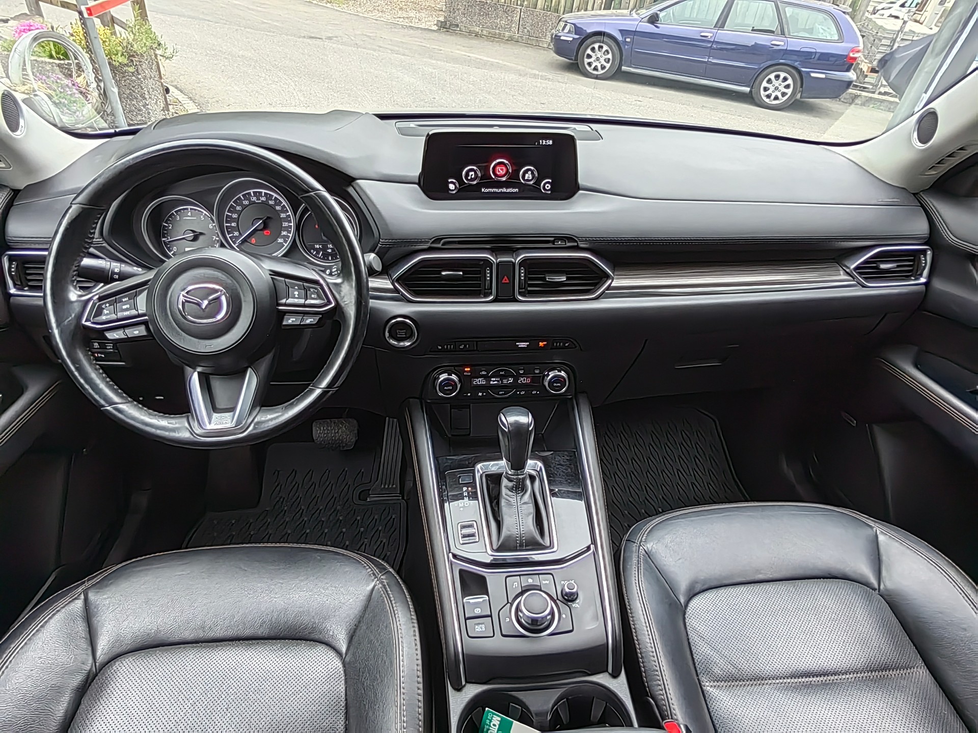 MAZDA CX-5 2.5 Revolution AWD-image-11