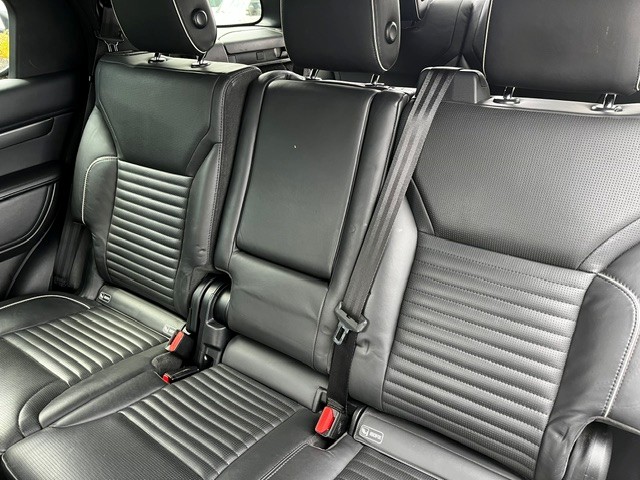 LAND ROVER Discovery 3.0 TD6 HSE Luxury Automatic-image-8
