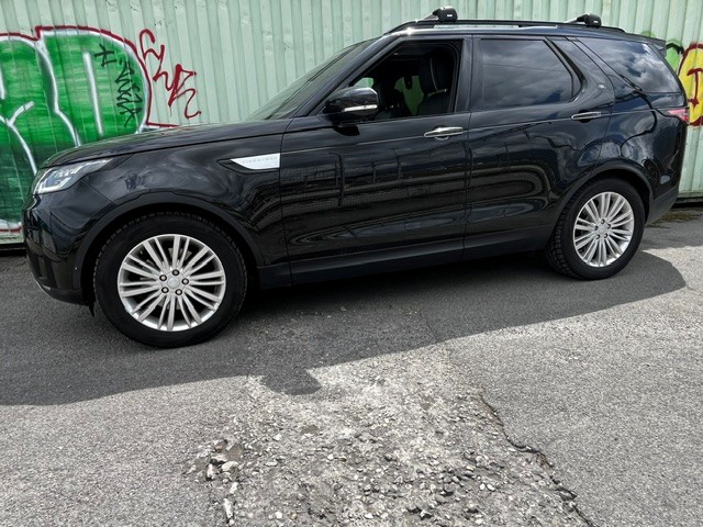 LAND ROVER Discovery 3.0 TD6 HSE Luxury Automatic-image-1