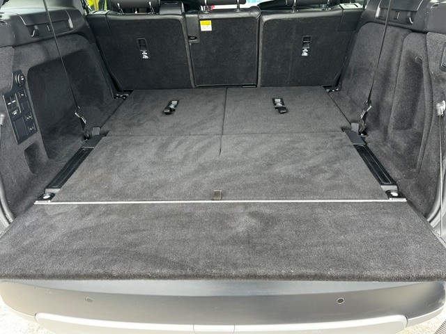 LAND ROVER Discovery 3.0 TD6 HSE Luxury Automatic-image-11