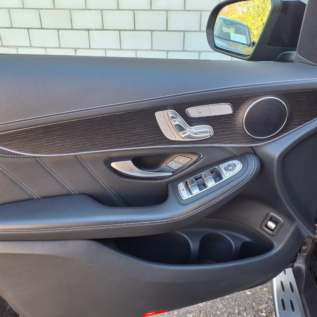 MERCEDES-BENZ GLC 63 AMG 4m+-image-9
