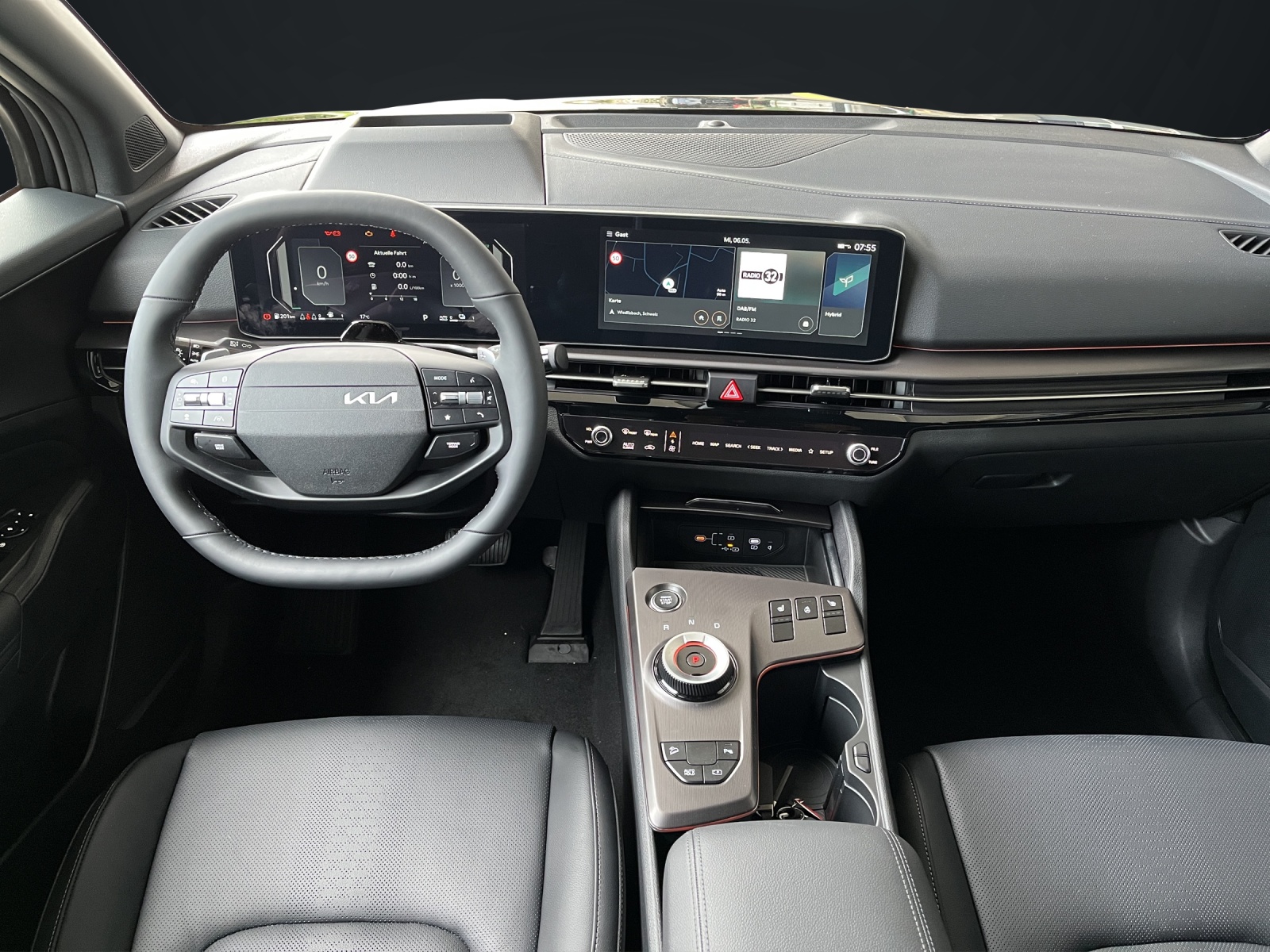 KIA Sportage 1.6 T-GDi Hybrid Black Edition-image-11
