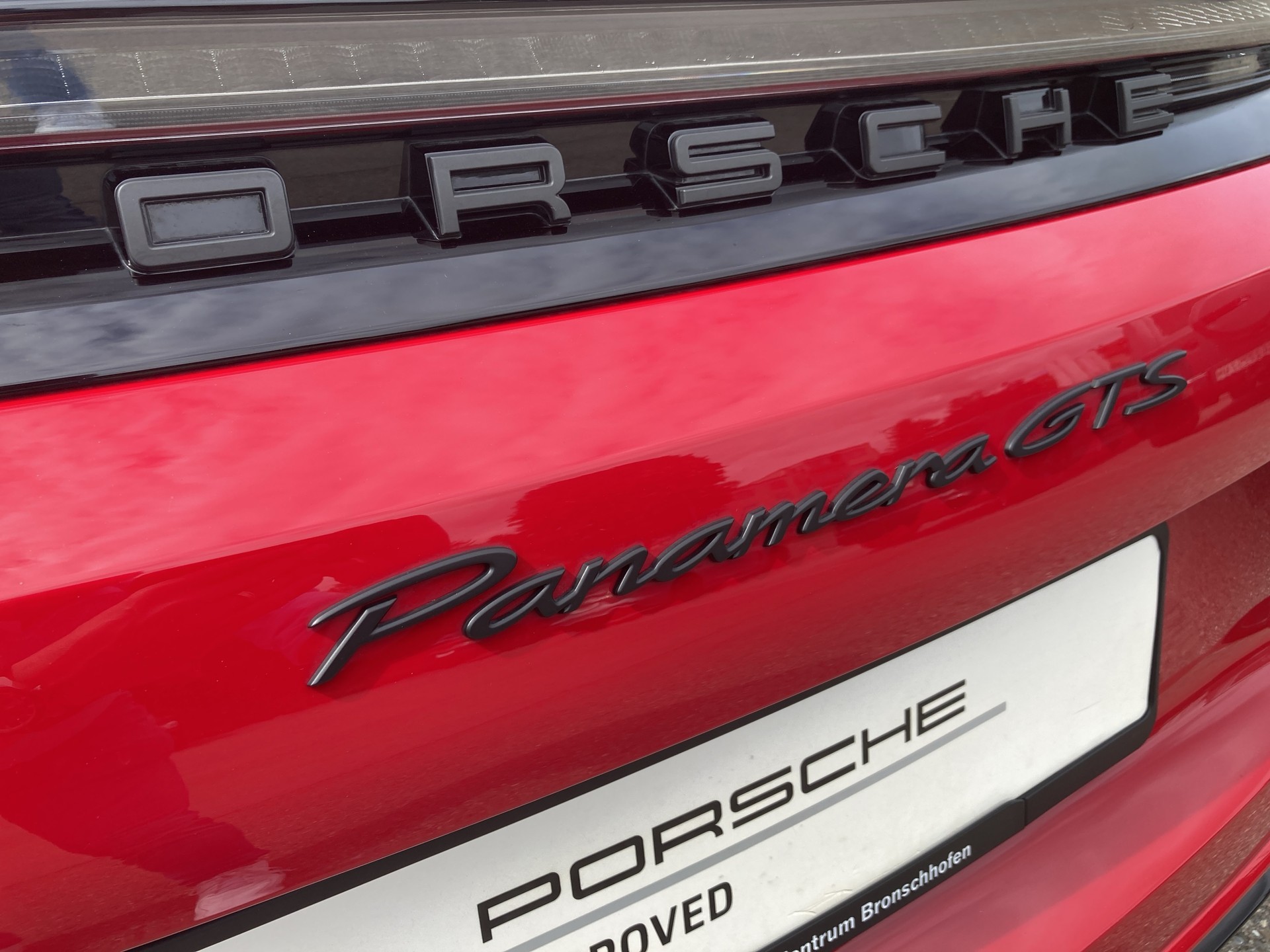 PORSCHE Panamera GTS-image-27