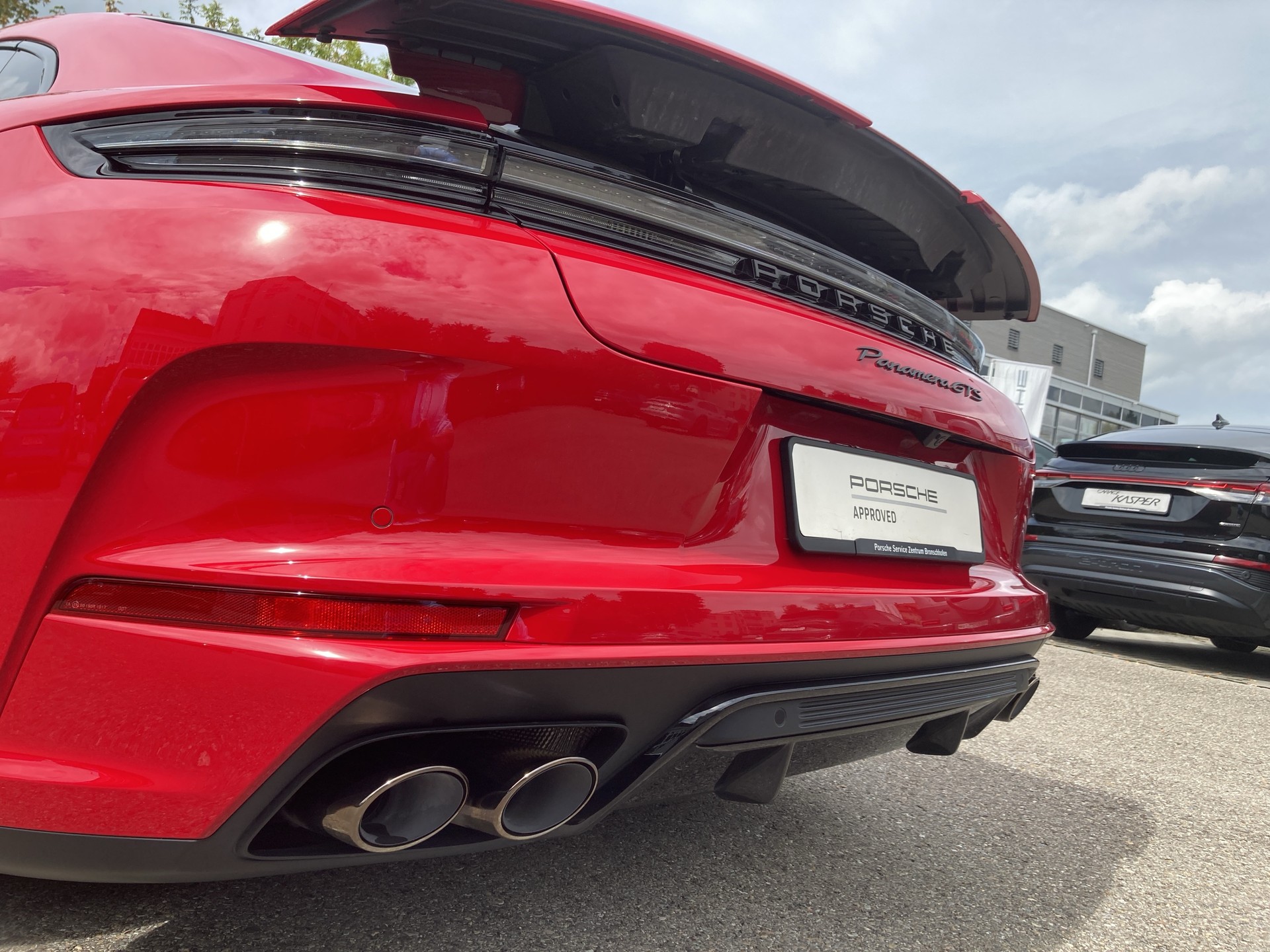 PORSCHE Panamera GTS-image-26