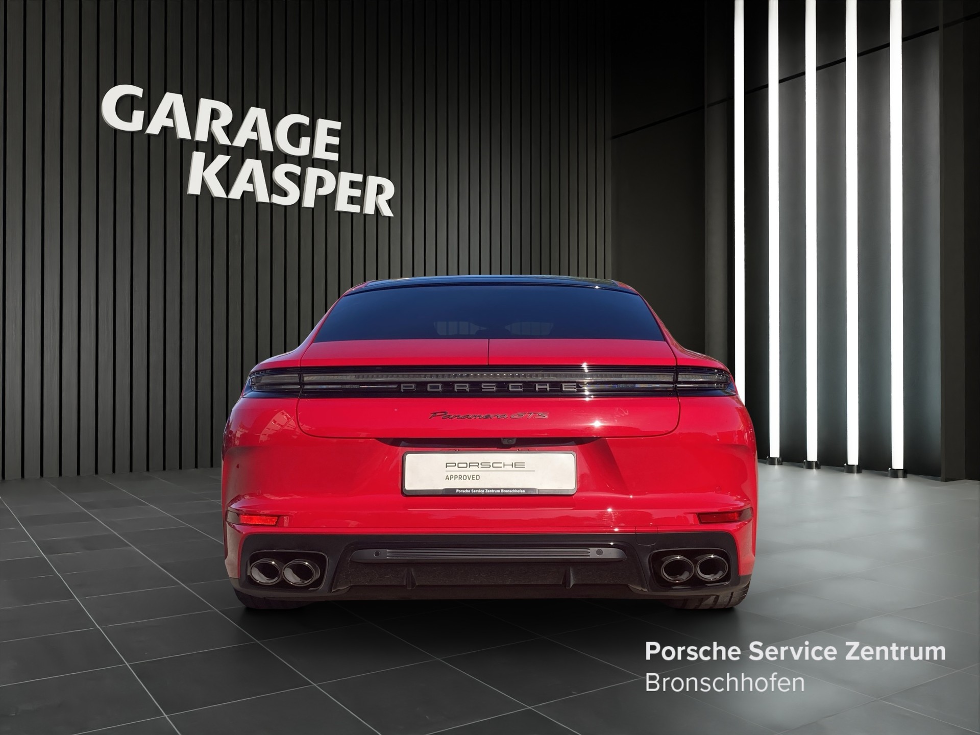 PORSCHE Panamera GTS-showroom-element-3