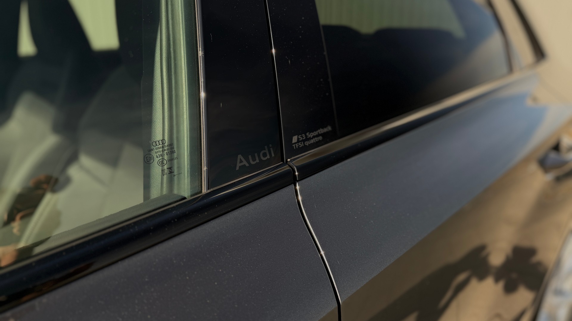 AUDI S3 Sportback TFSI quattro S-tronic Akrapovič-image-8