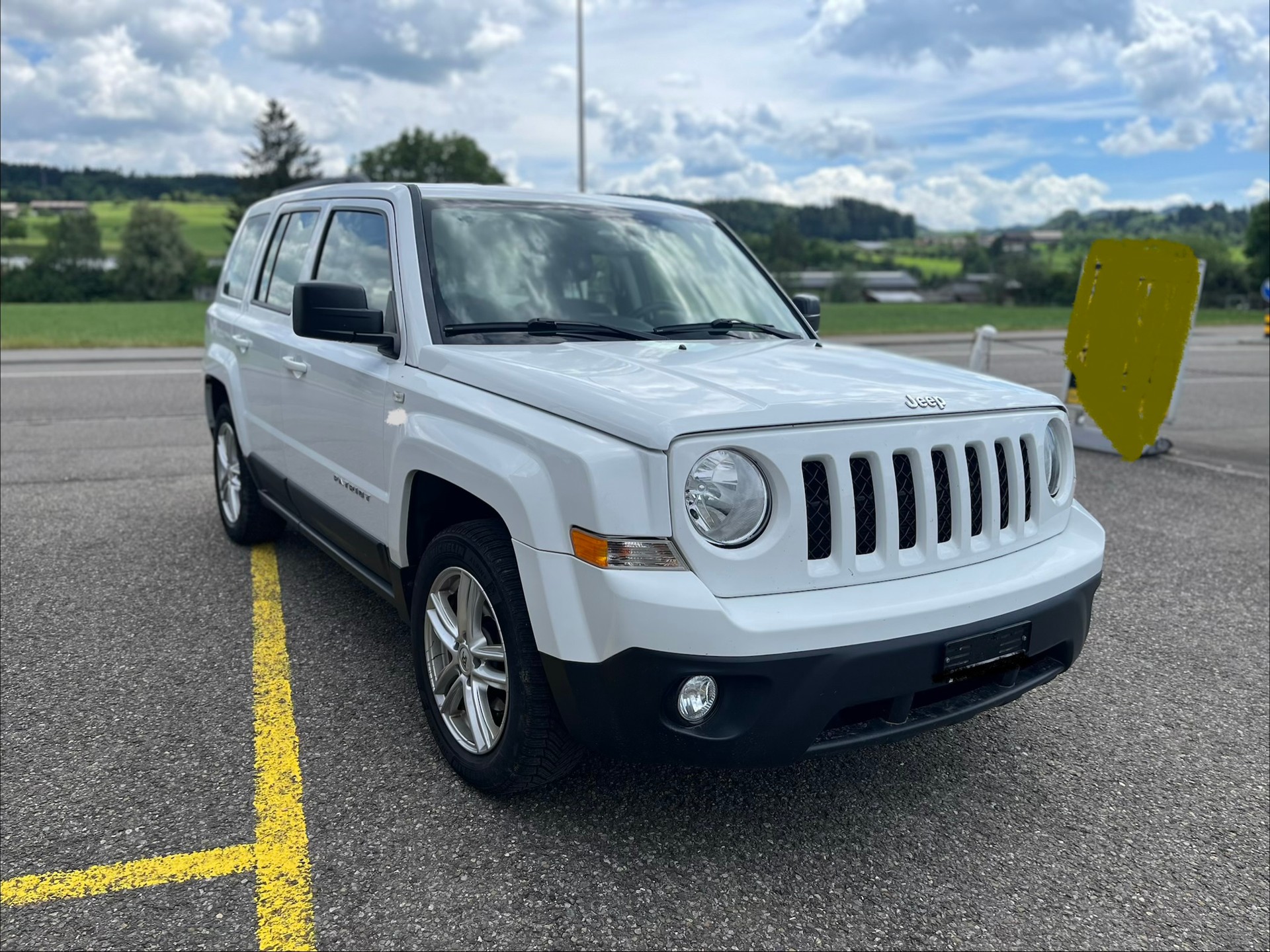 JEEP Benzin 2,4i Euro B5b Handschaltung 5 Gang-image-2