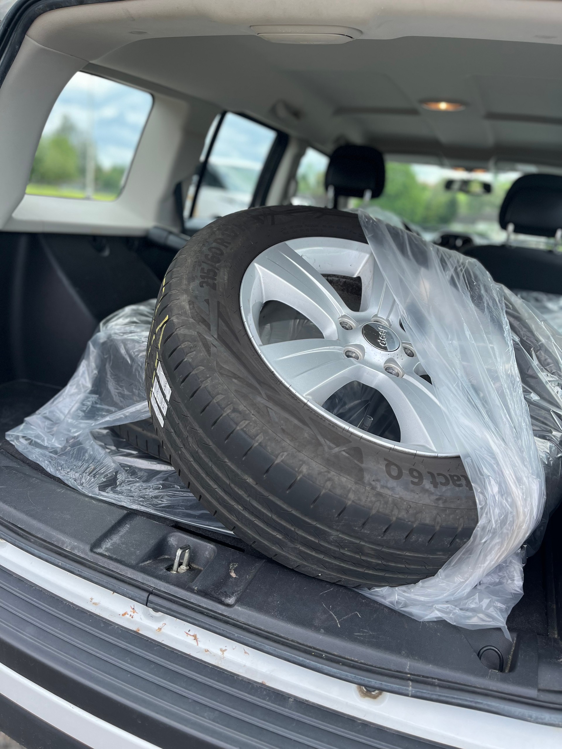 JEEP Benzin 2,4i Euro B5b Handschaltung 5 Gang-image-10