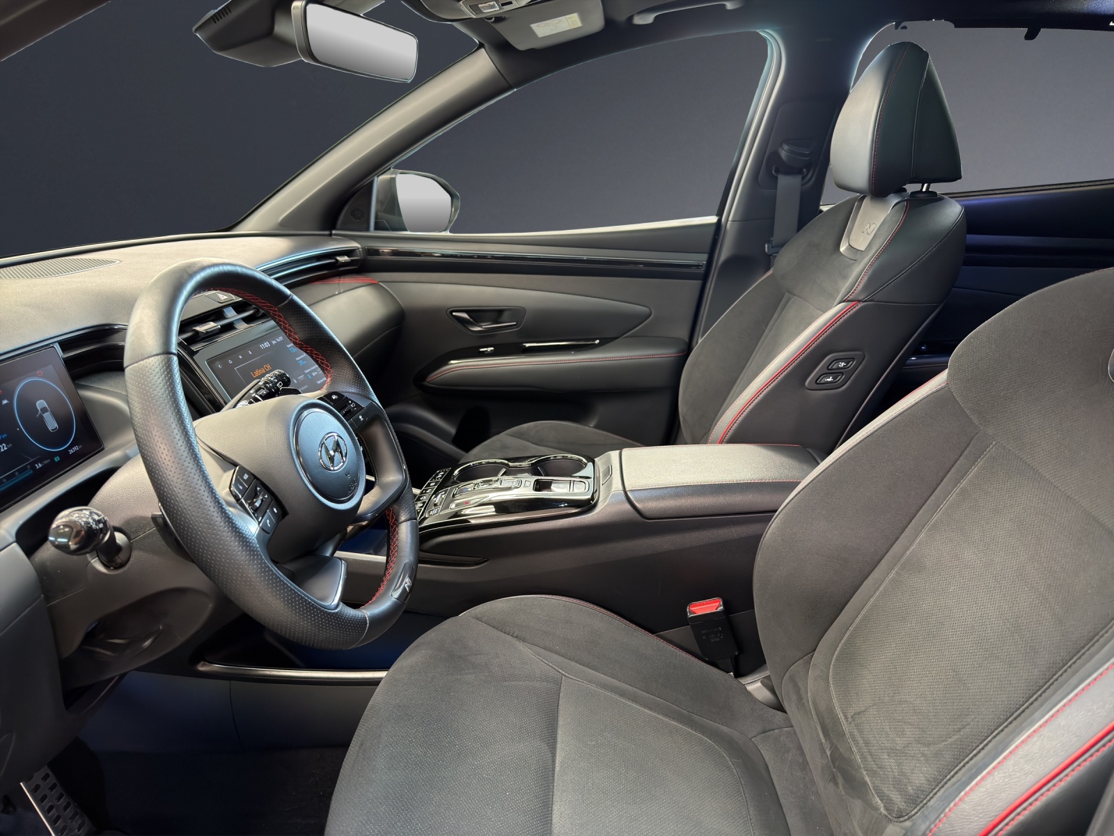 HYUNDAI Tucson 1,6PHEV N LUX 4WD-image-6