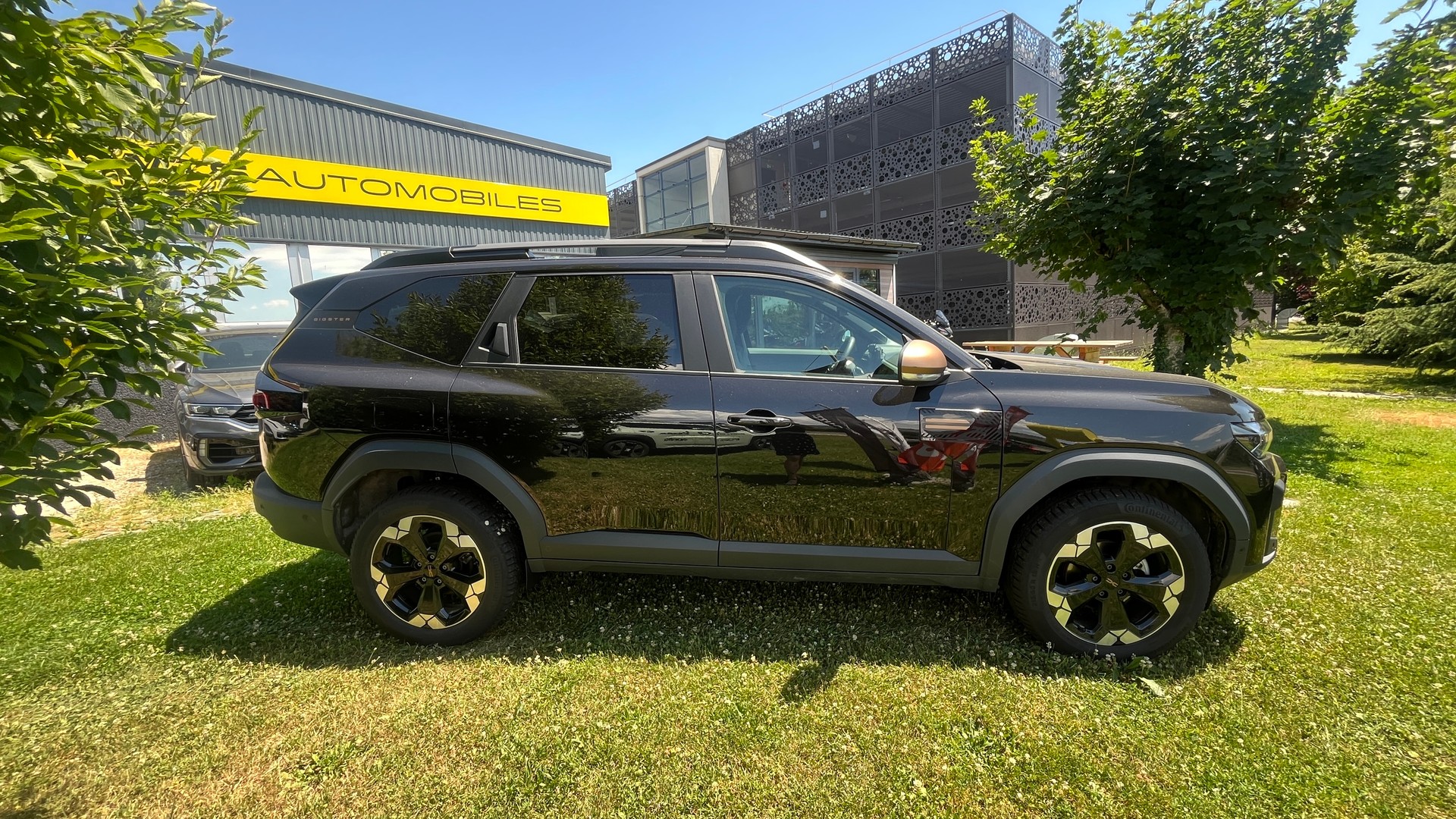 DACIA Bigster TCe 130 48V Extreme 4x4-image-2