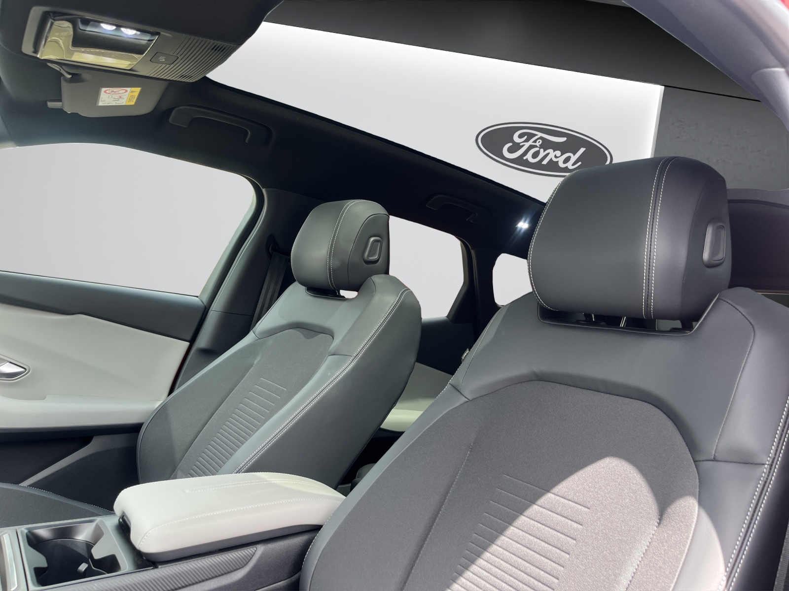 Image FORD EXPLORER Explorer Elektro 77kWh Dual Extended Range Premium AWD