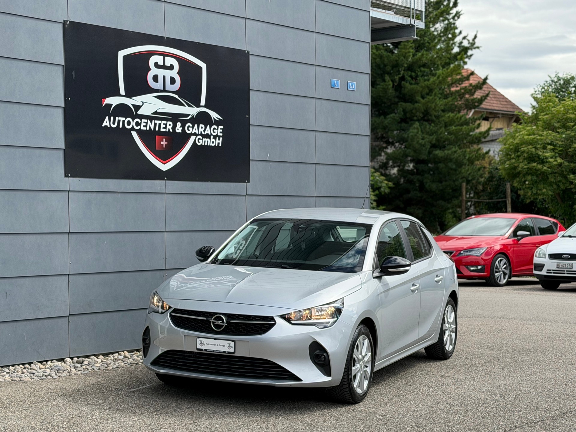 OPEL Corsa 1.2 TP Elegance-image-0