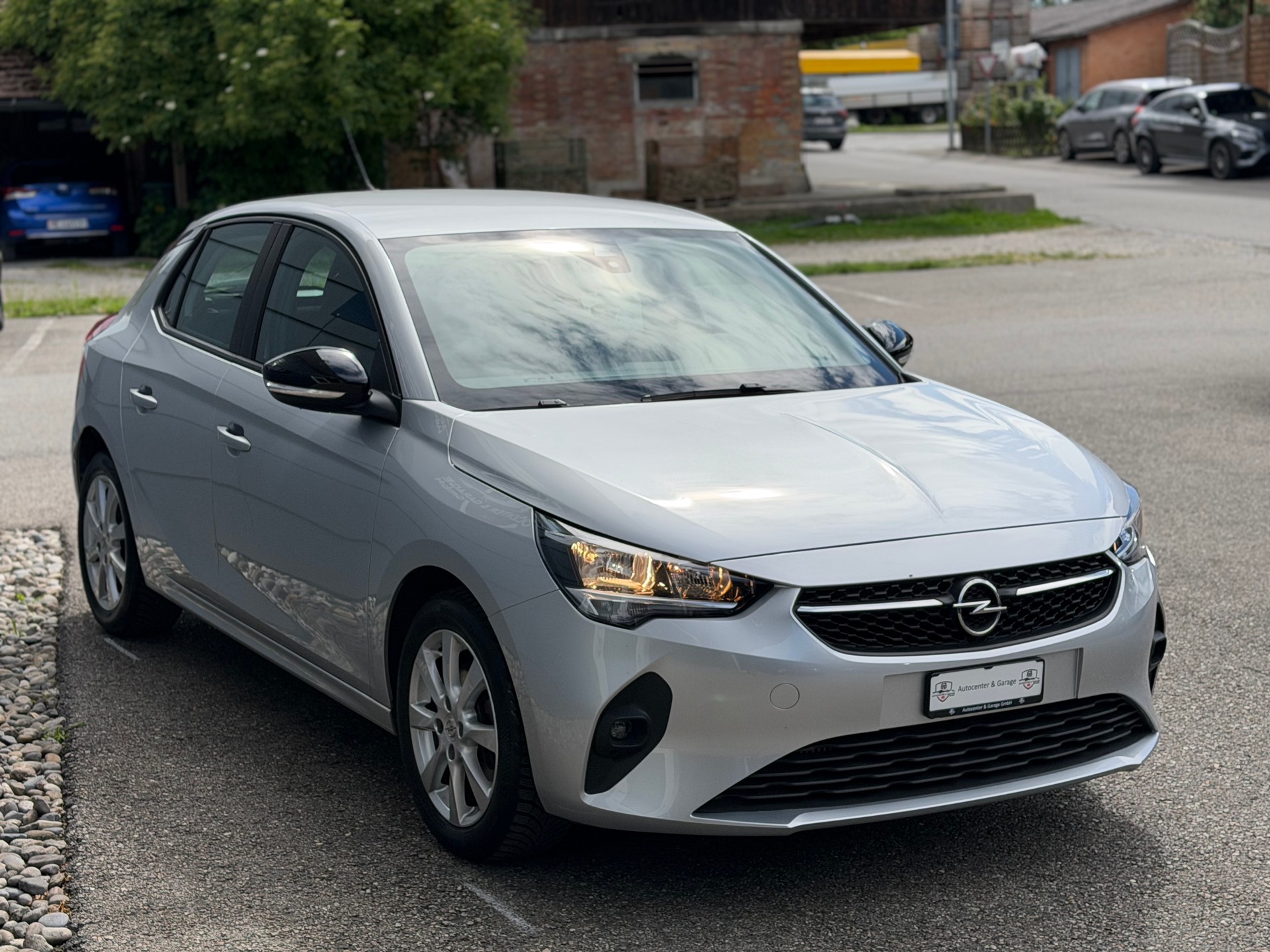OPEL Corsa 1.2 TP Elegance-image-8