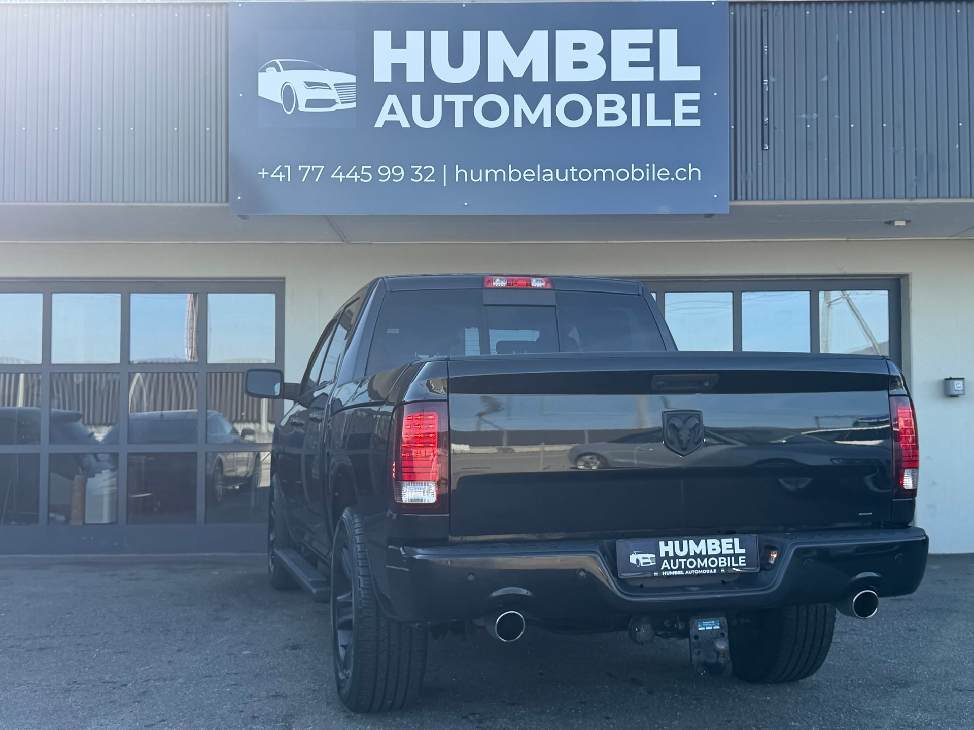DODGE Ram 1500-image-2