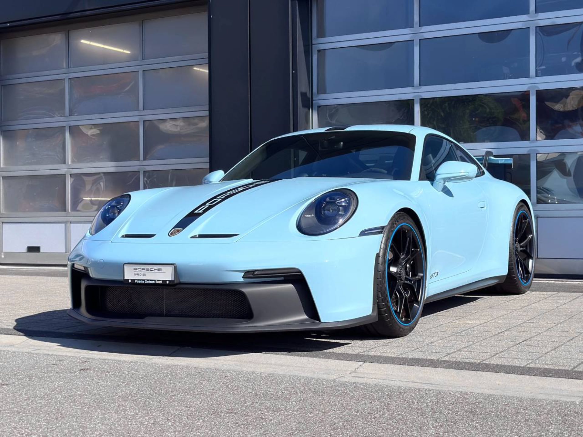 PORSCHE 911 GT3-image-8