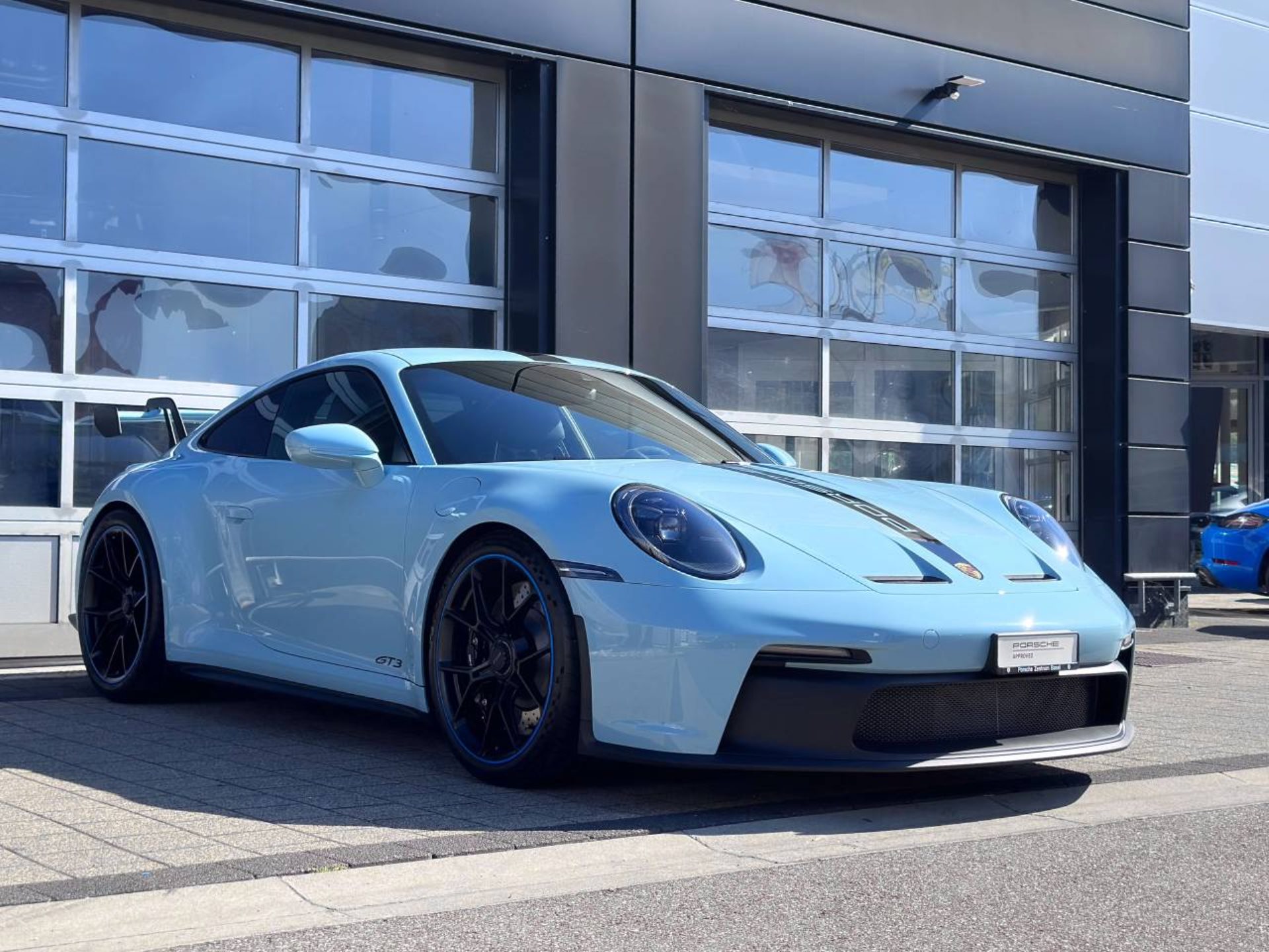 PORSCHE 911 GT3-image-11