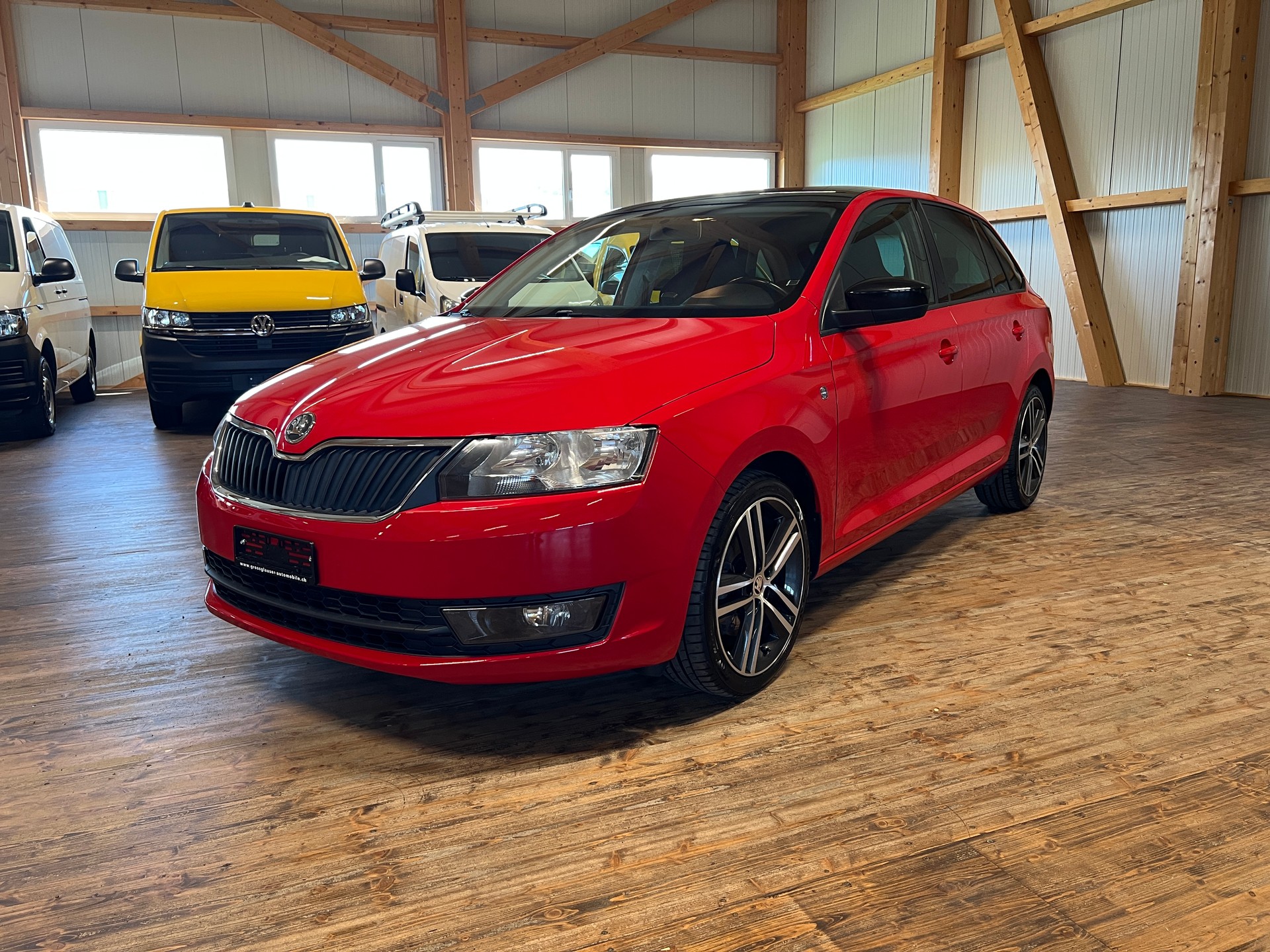 SKODA Rapid Spaceback 1.2 TSI Ambition-image-0