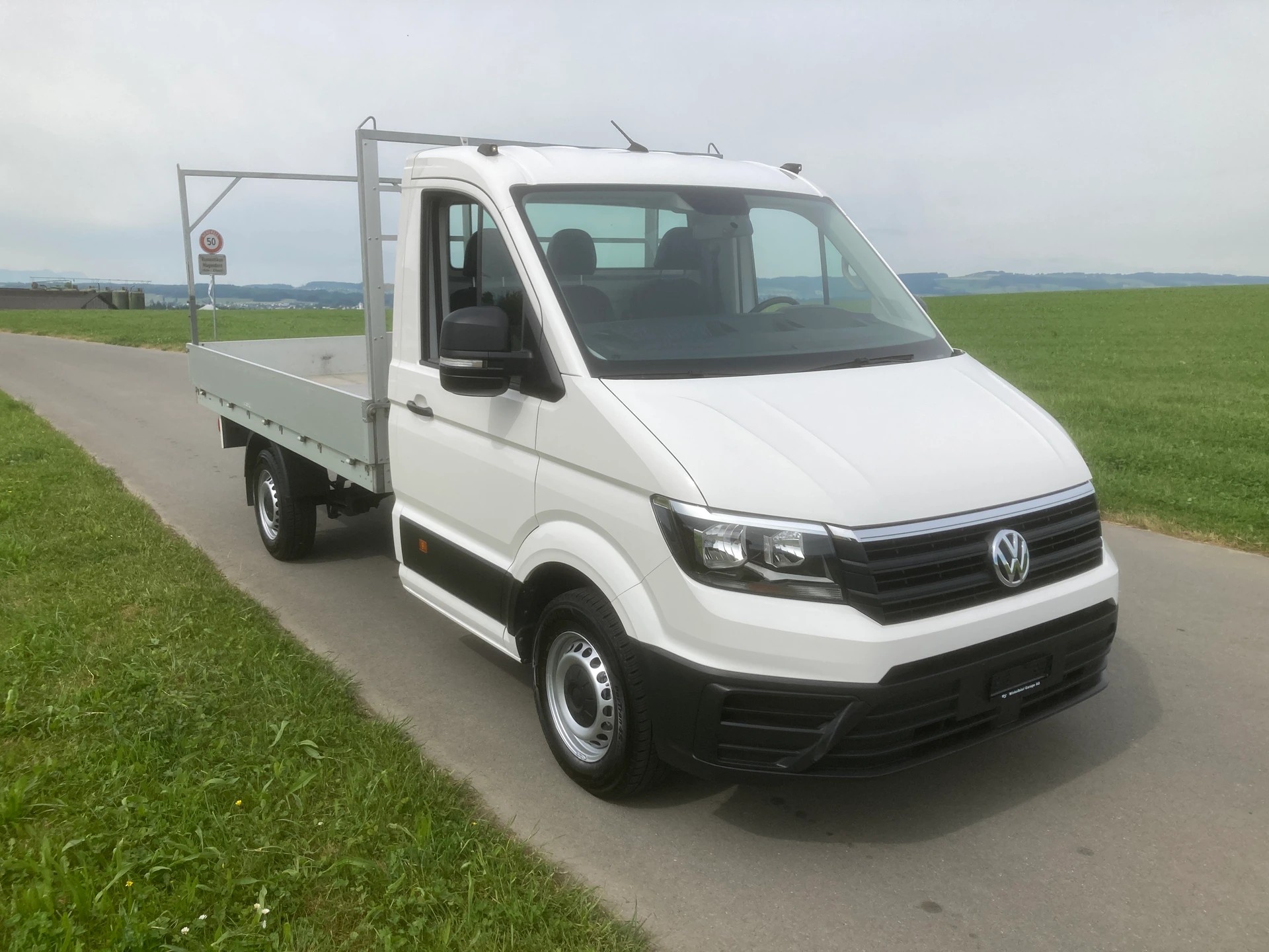 VW Crafter 35 2.0 TDI Brücke mit 3`500 KG Anhängelast-image-1
