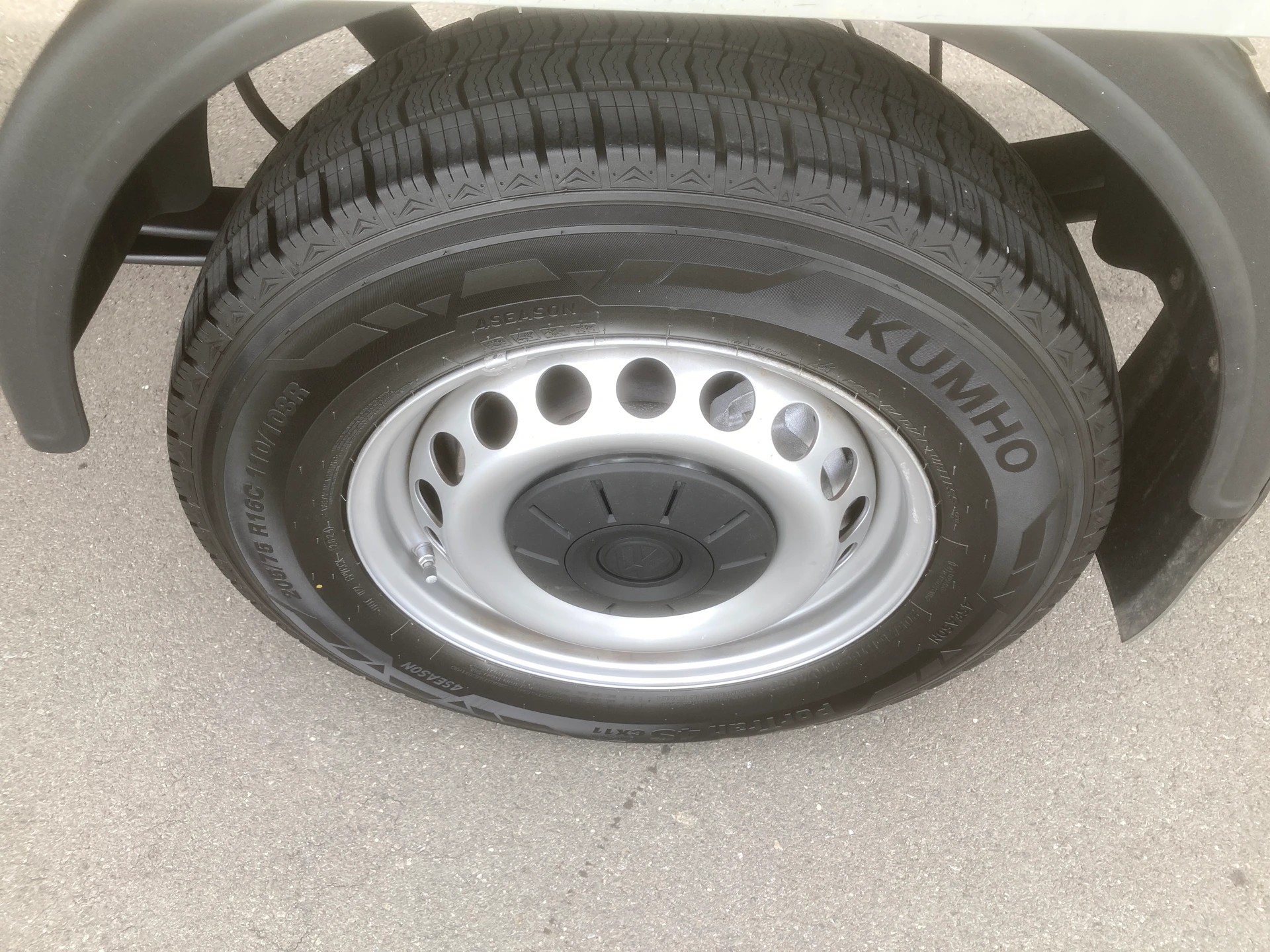 VW Crafter 35 2.0 TDI Brücke mit 3`500 KG Anhängelast-image-7