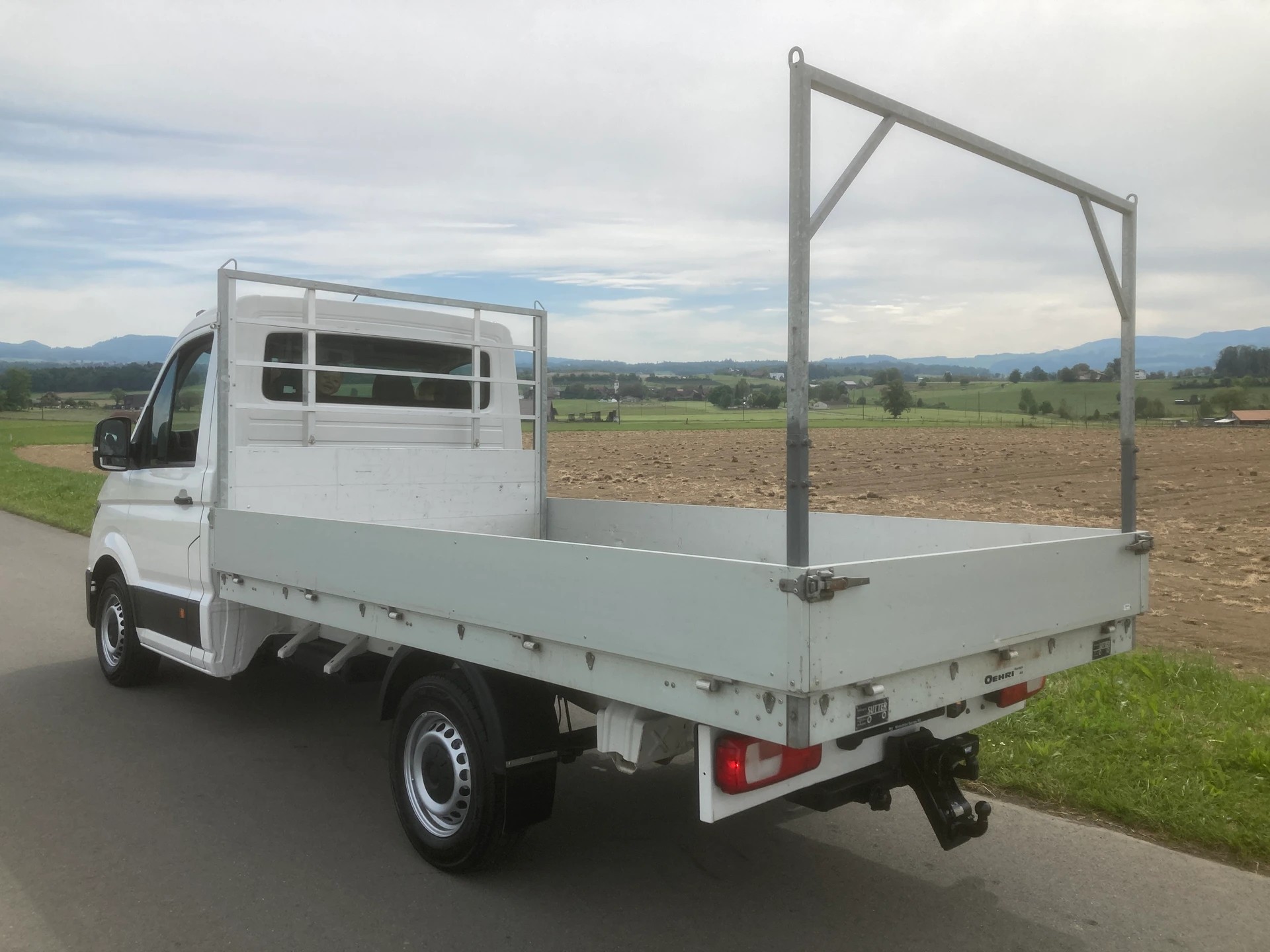 VW Crafter 35 2.0 TDI Brücke mit 3`500 KG Anhängelast-image-3