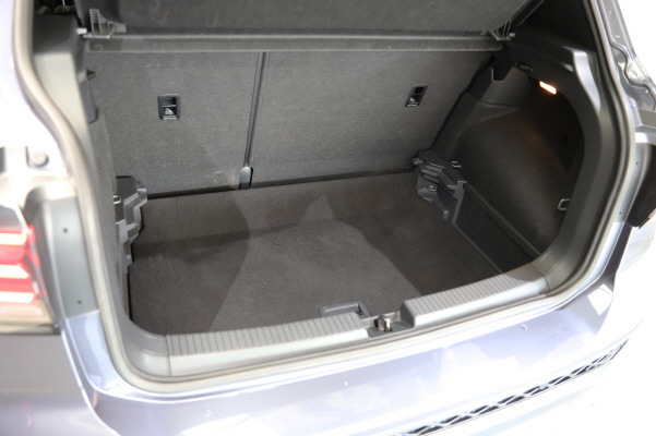 VW T-Cross 1.0 TSI R-LineDSG-image-11