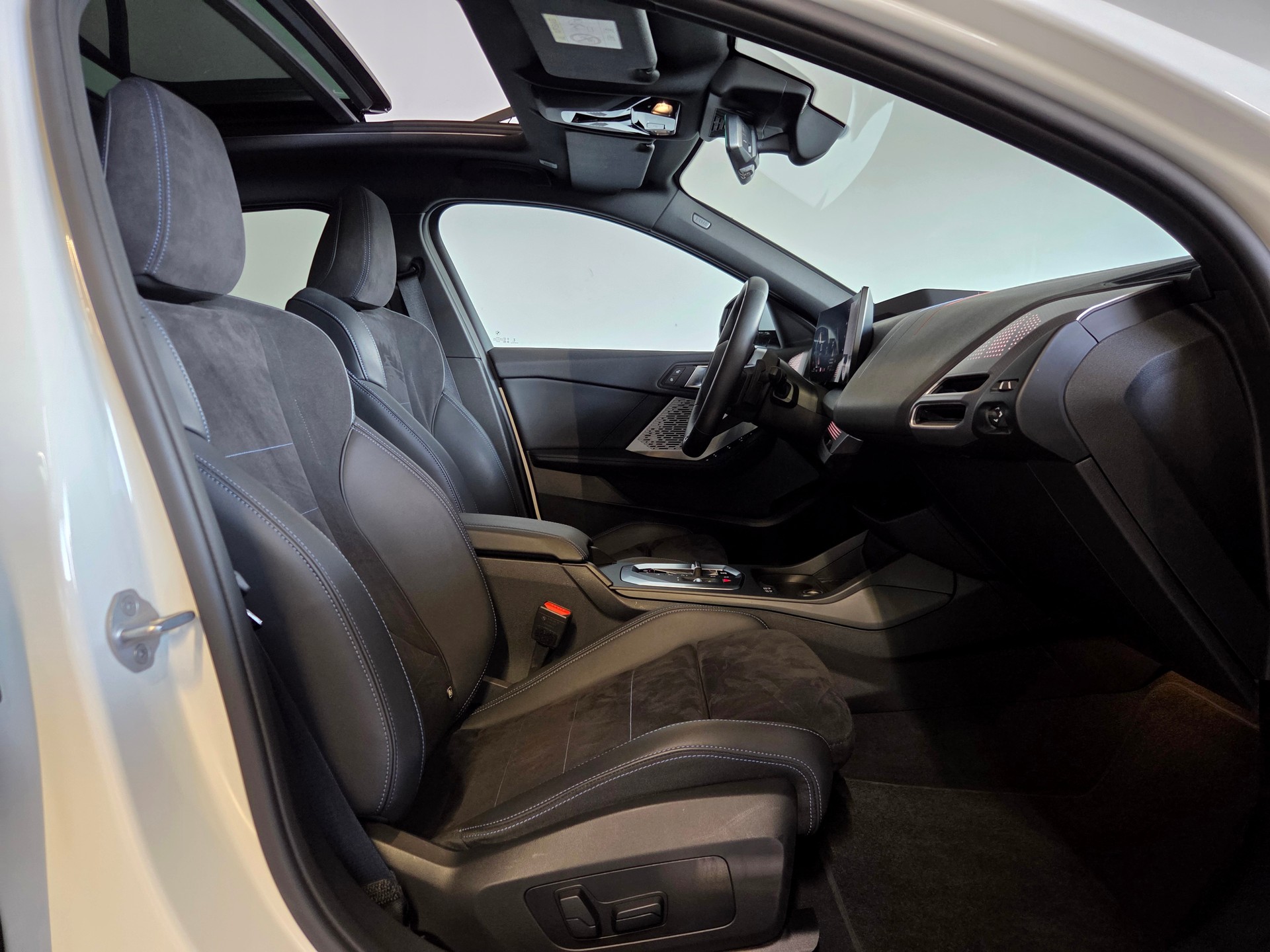 BMW 123 xDrive M-Sportpaket-image-16