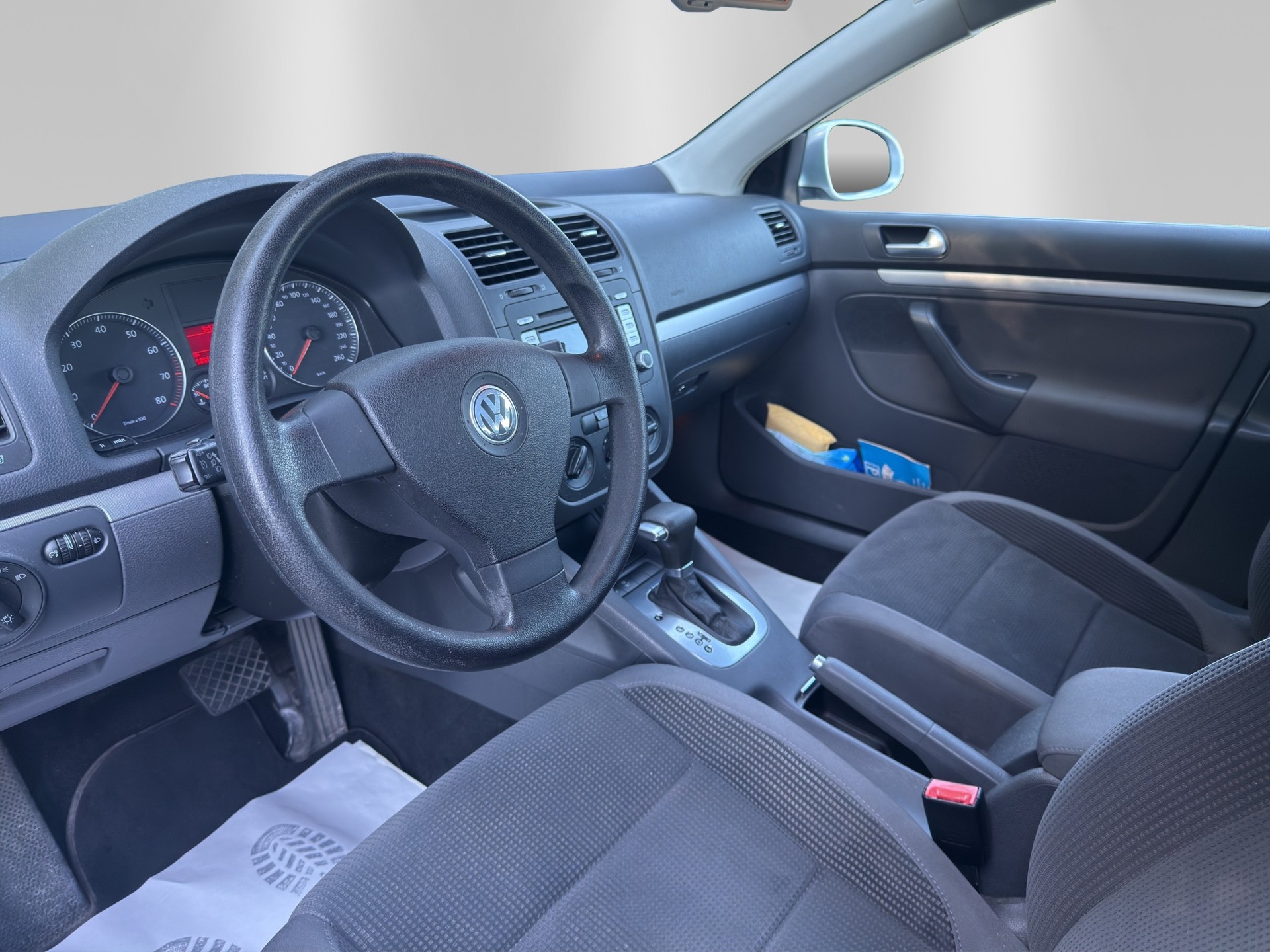 VW Jetta 2.0 FSI Comfortline-image-7
