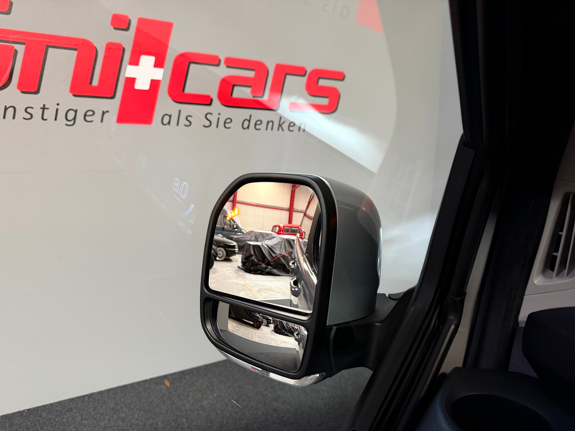 FORD Tourneo Bus 320 L1H1 Titanium Automat 4x4-image-28