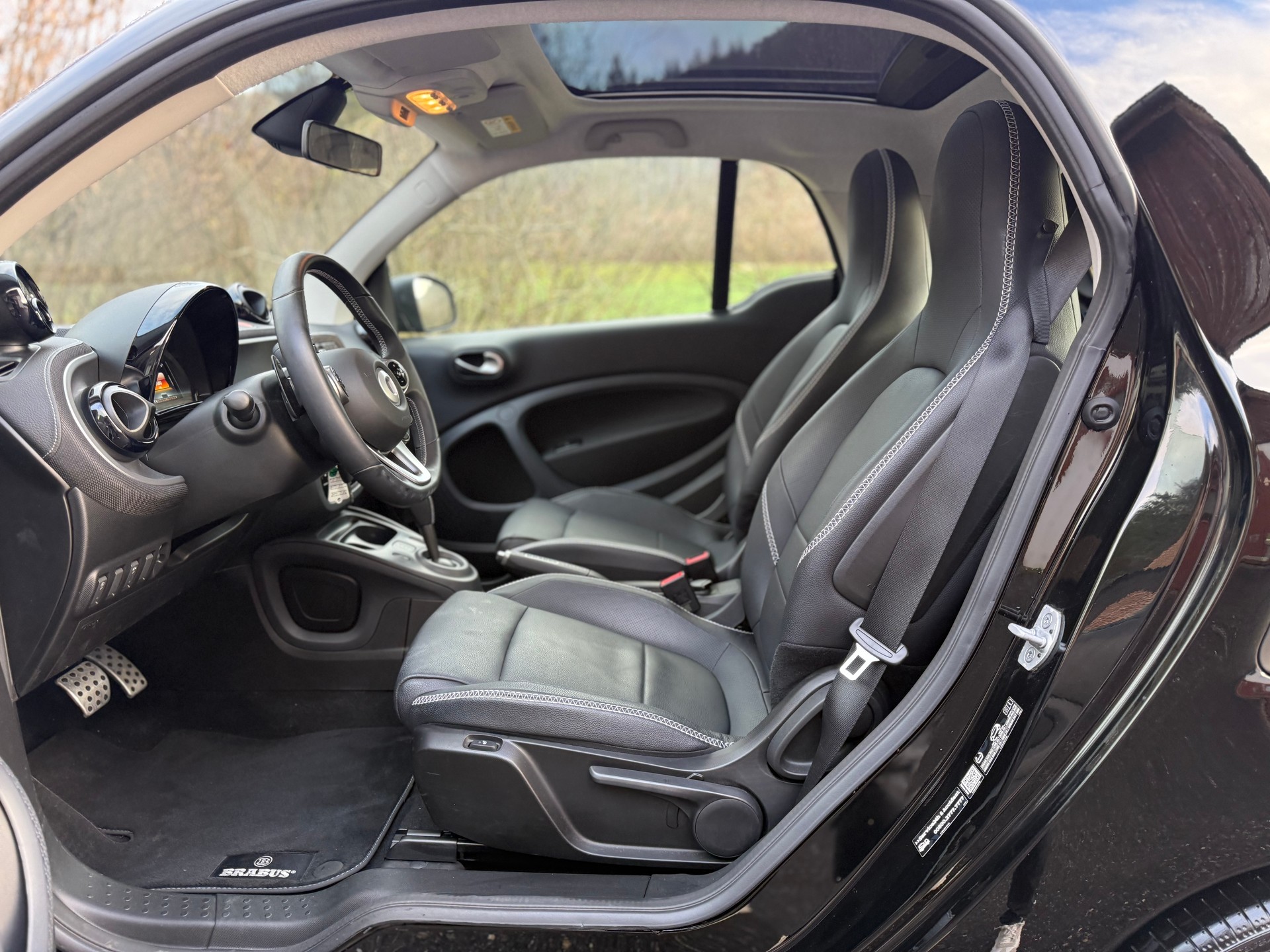 SMART FORTWO BRABUS-image-9
