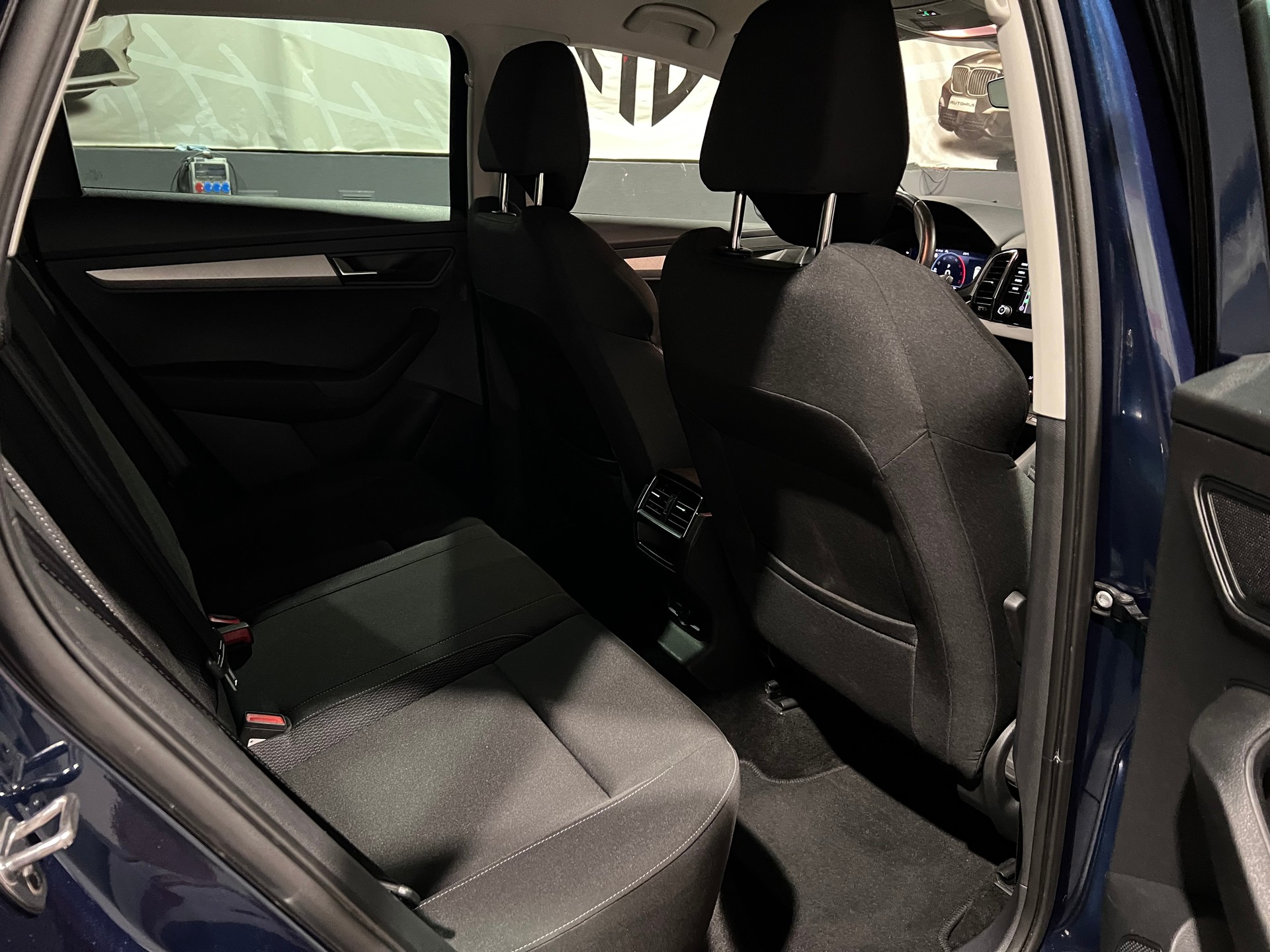SKODA Karoq 2.0 TDI CR Ambition 4x4 DSG-image-14