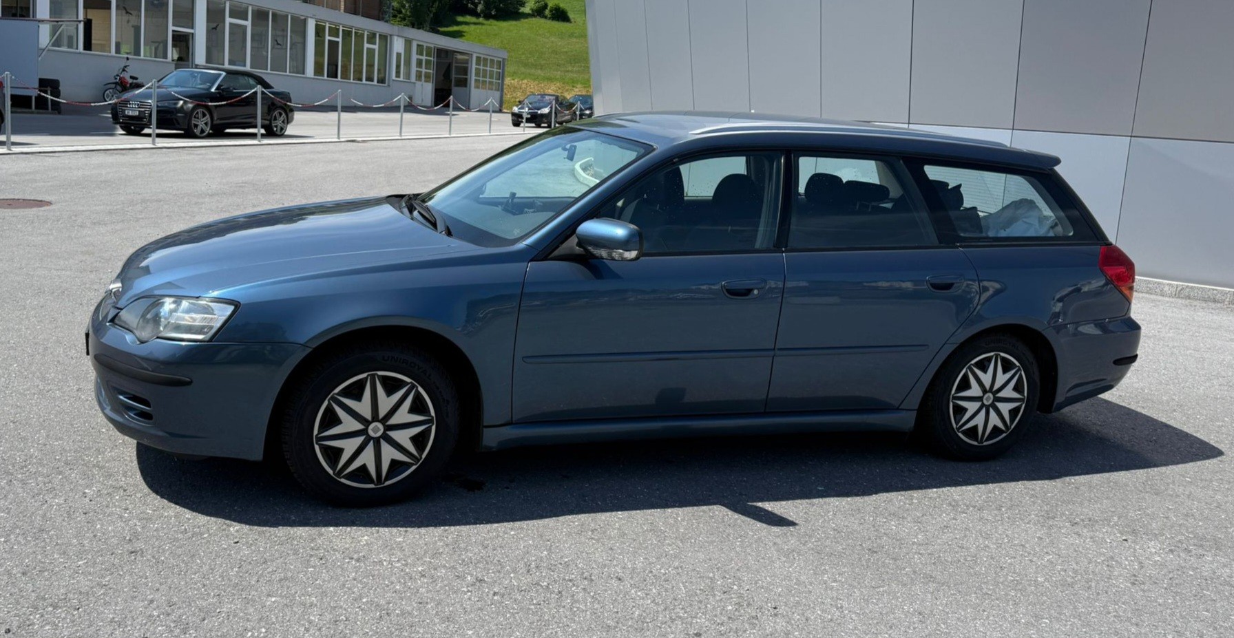 SUBARU Legacy 2.0i AWD-image-5