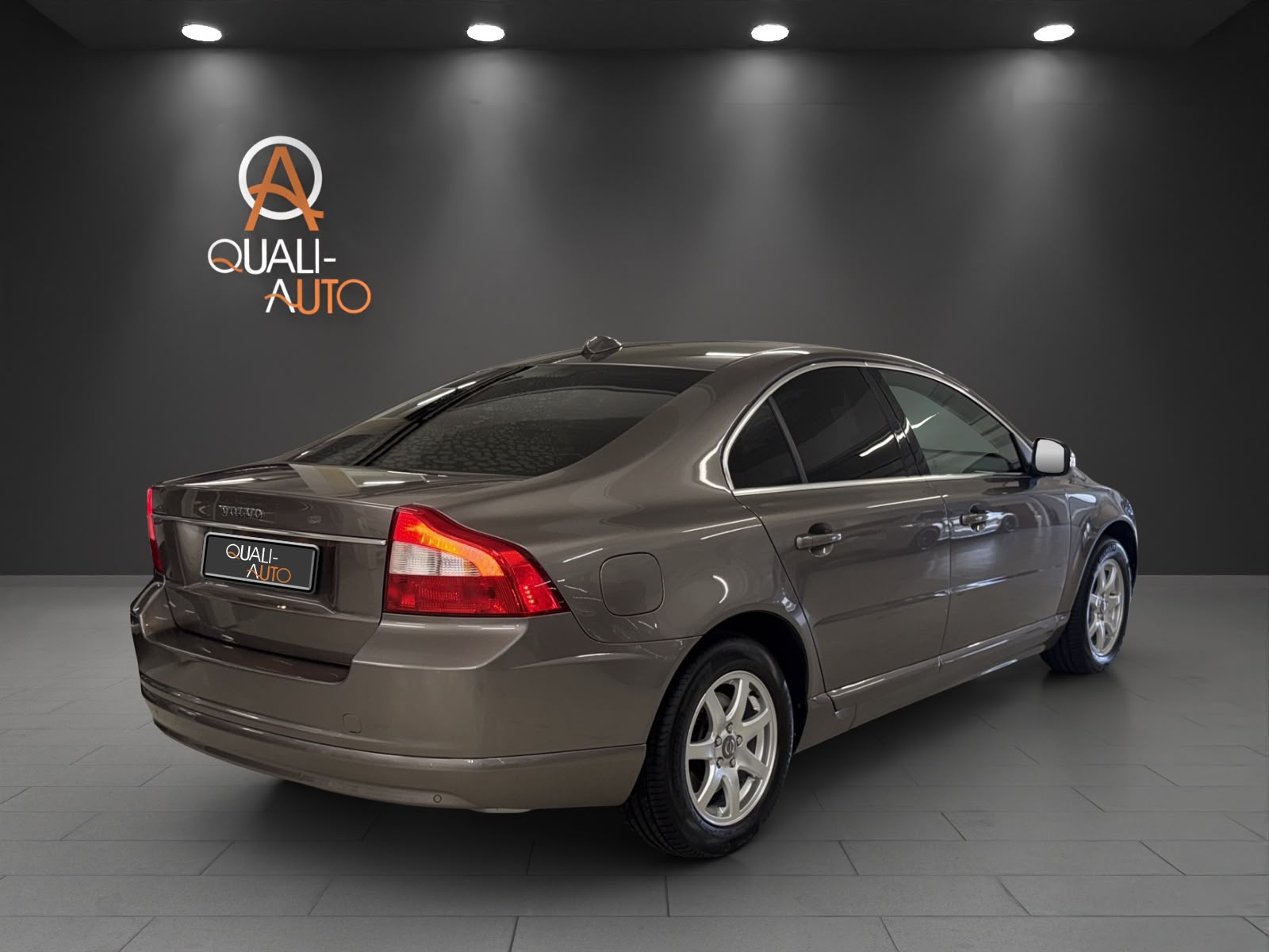 VOLVO S80 3.2 AWD Summum Geartronic-image-5
