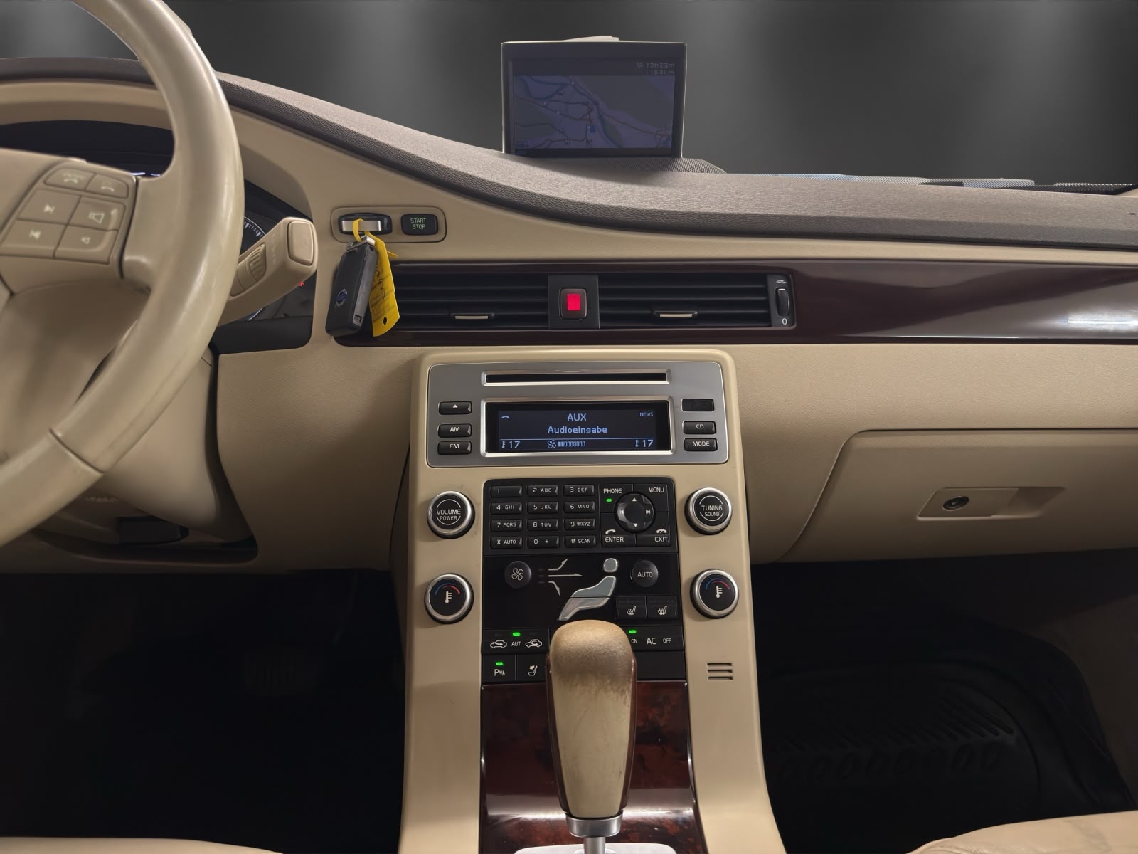 VOLVO S80 3.2 AWD Summum Geartronic-image-10