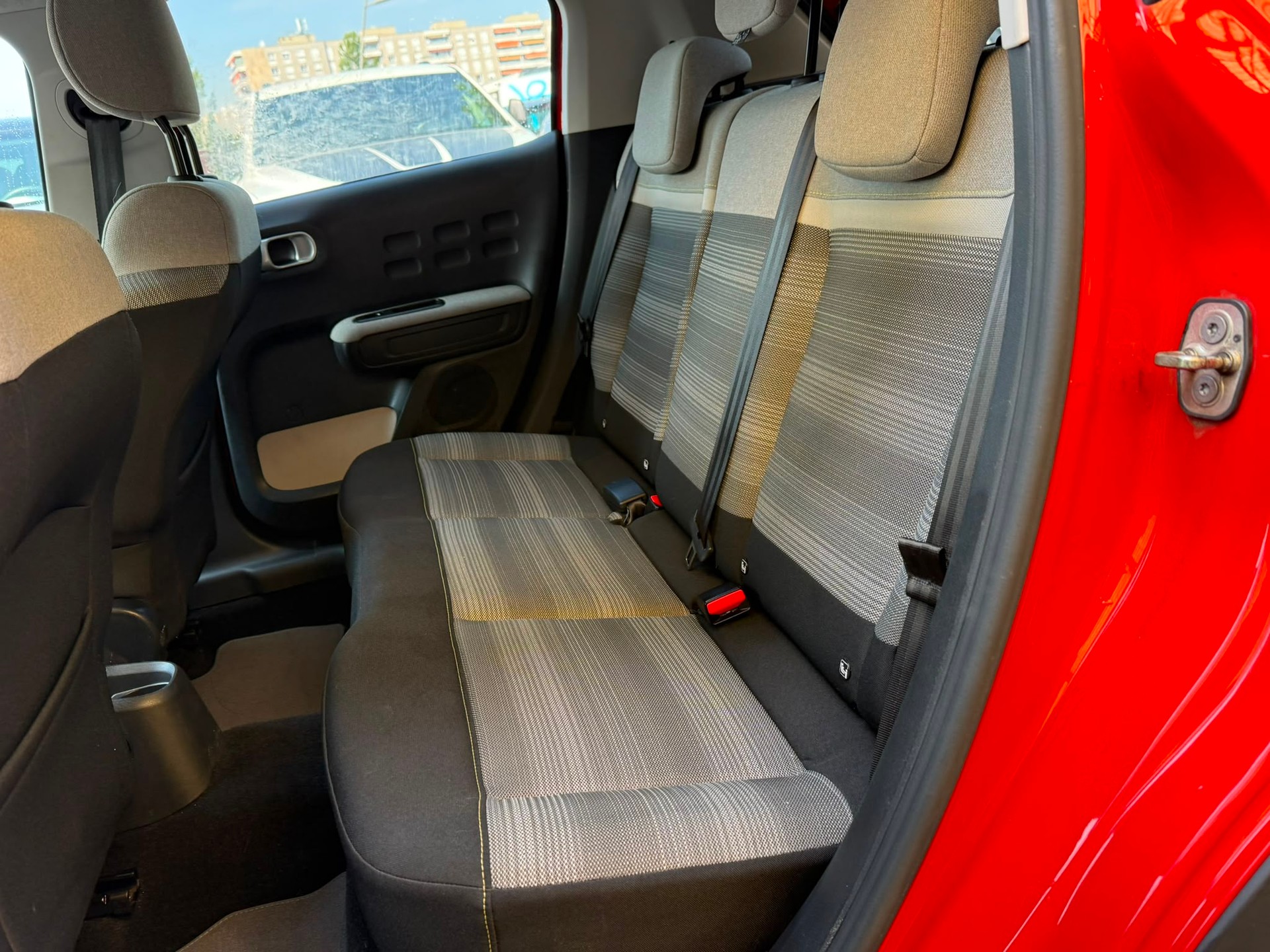 CITROEN C3 1.2i PureTech Feel EAT-image-9