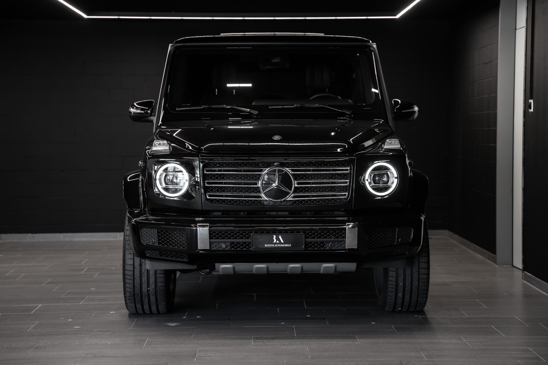 MERCEDES-BENZ G 500 AMG Line 9G-Tronic / Premium Plus Paket / Burmester / Schiebedach / Assitenzpaket / Sitzkühlung / Anhängerkupplung usm..-image-5