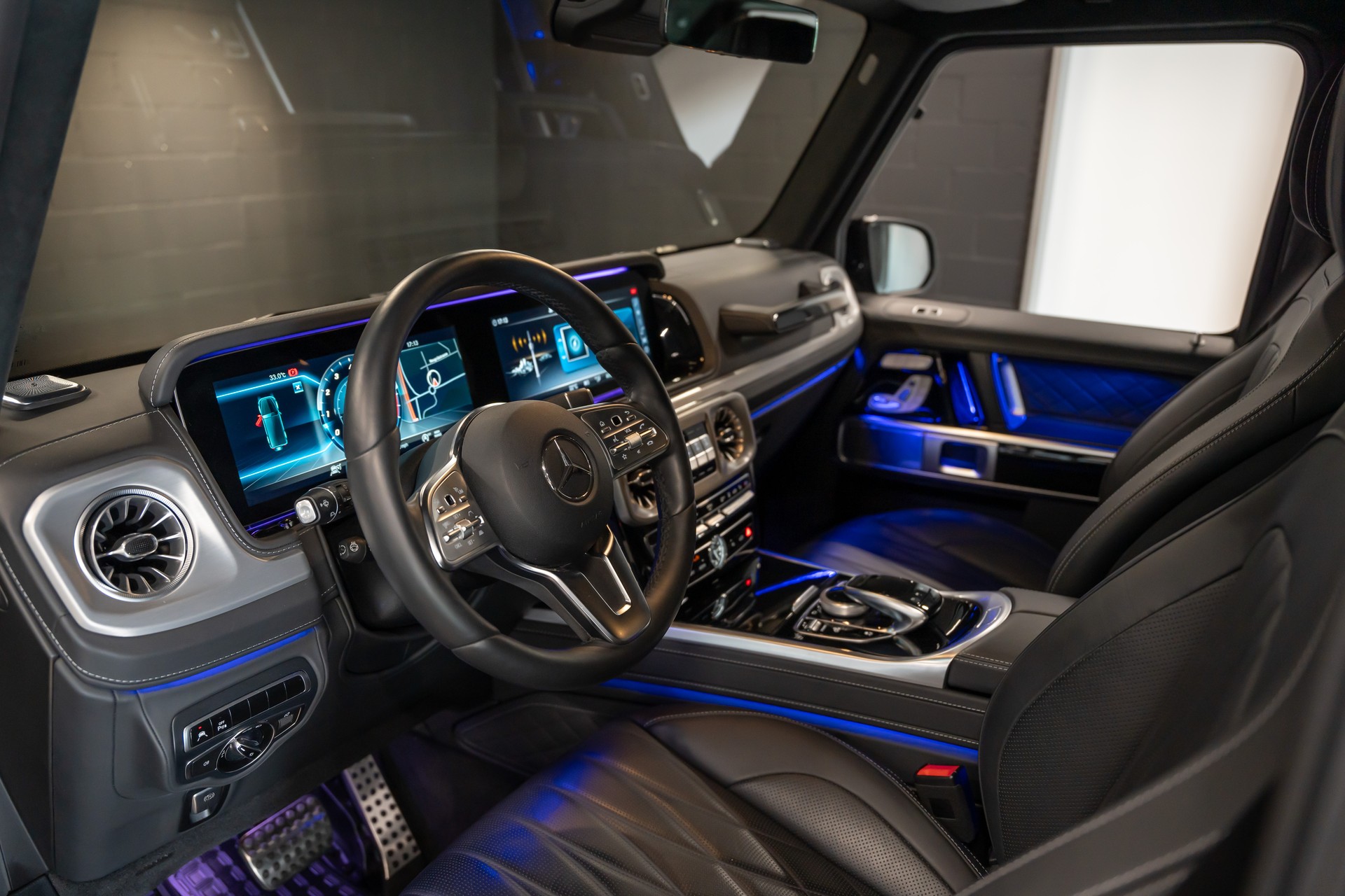 MERCEDES-BENZ G 500 AMG Line 9G-Tronic / Premium Plus Paket / Burmester / Schiebedach / Assitenzpaket / Sitzkühlung / Anhängerkupplung usm..-image-8