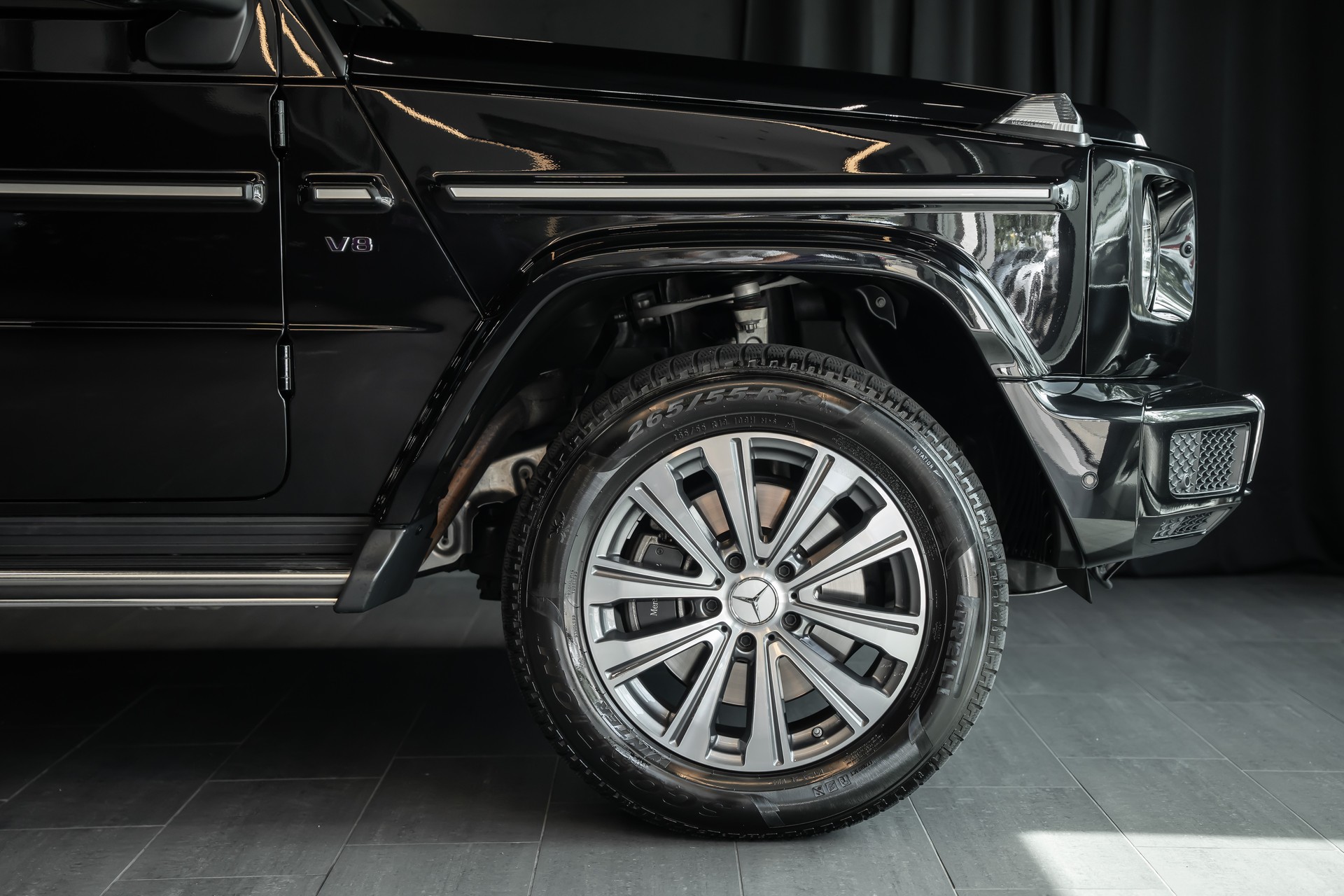 MERCEDES-BENZ G 500 AMG Line 9G-Tronic / Premium Plus Paket / Burmester / Schiebedach / Assitenzpaket / Sitzkühlung / Anhängerkupplung usm..-image-3