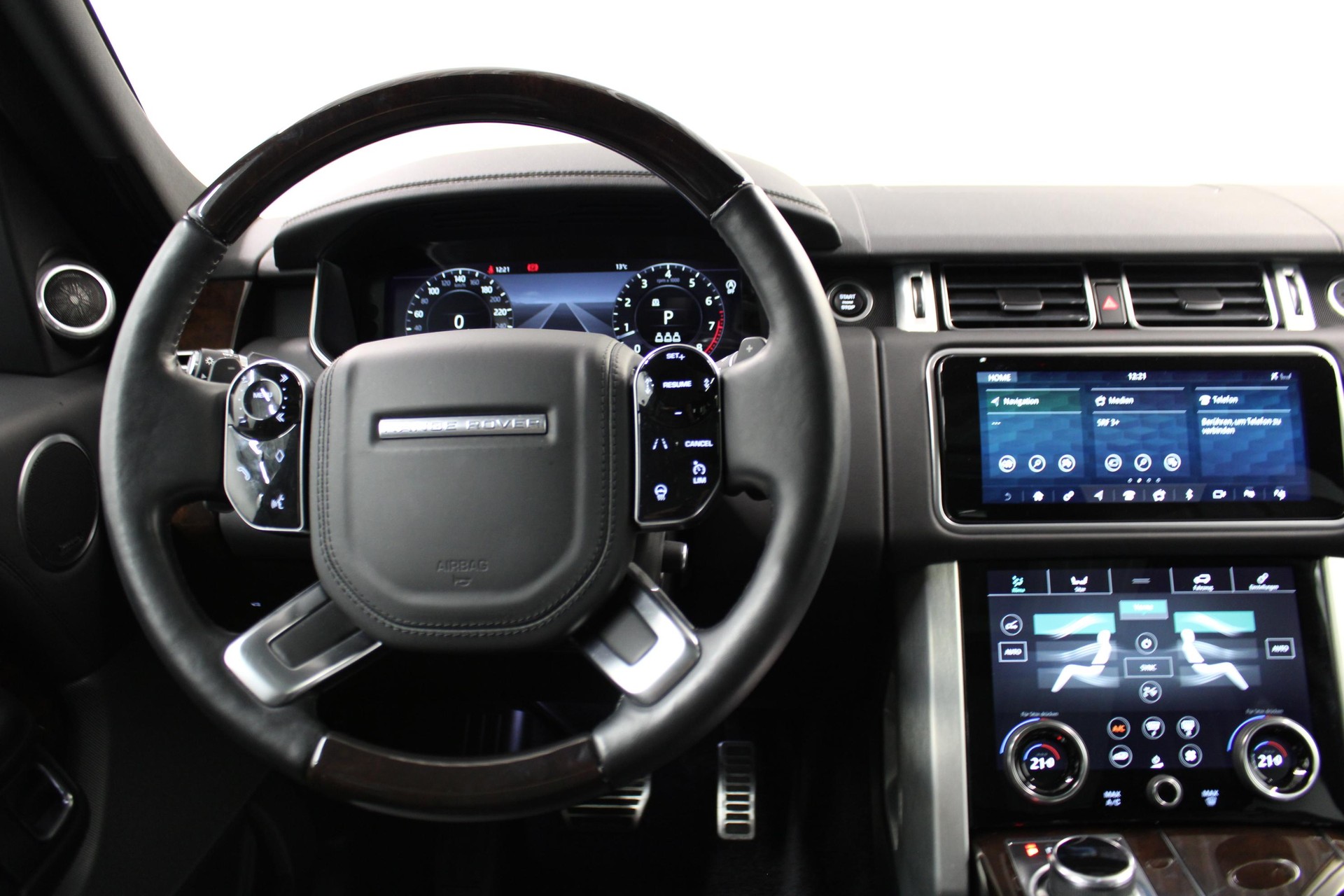 LAND ROVER Range Rover 5.0 V8 SC Vogue-image-8