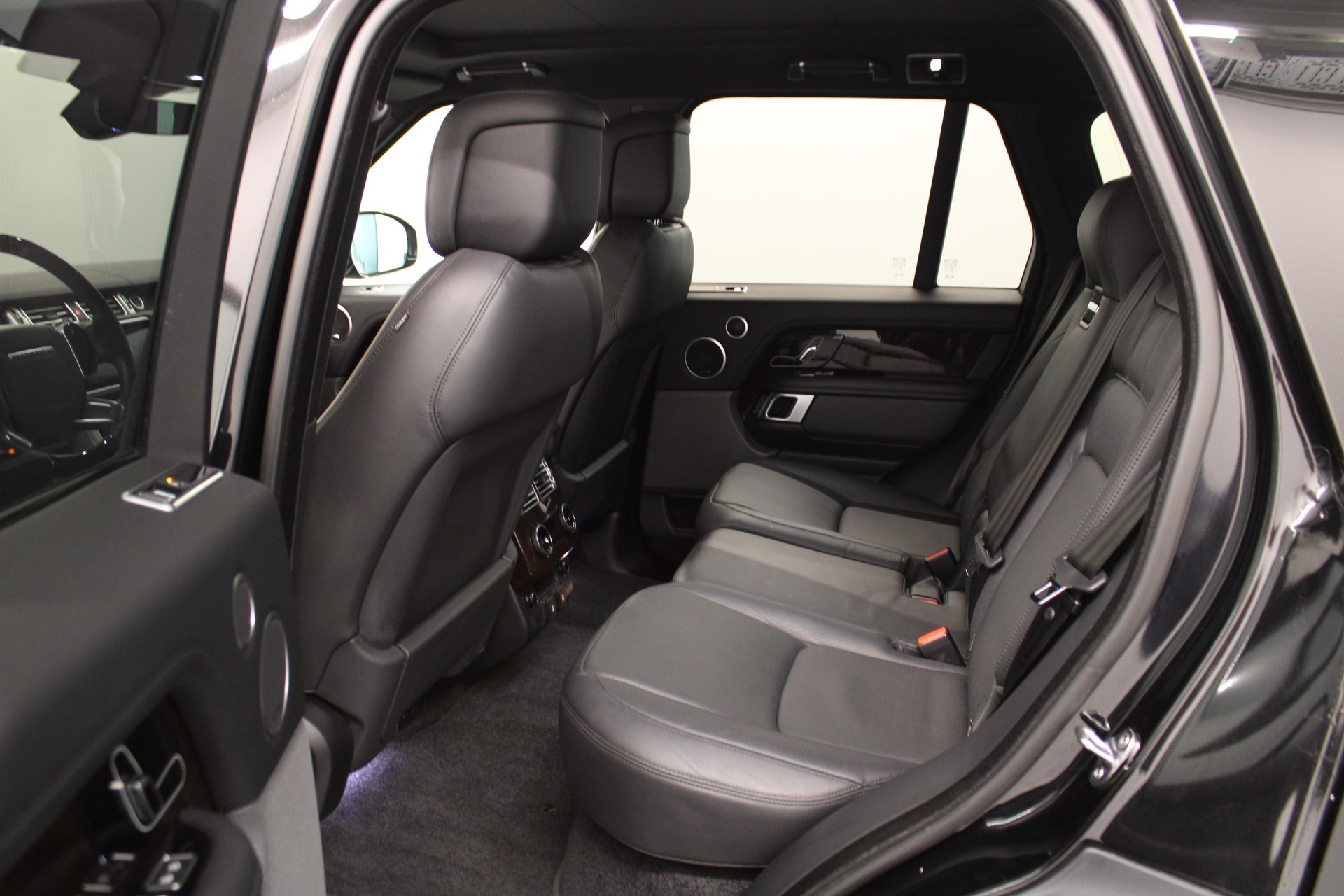 LAND ROVER Range Rover 5.0 V8 SC Vogue-image-6