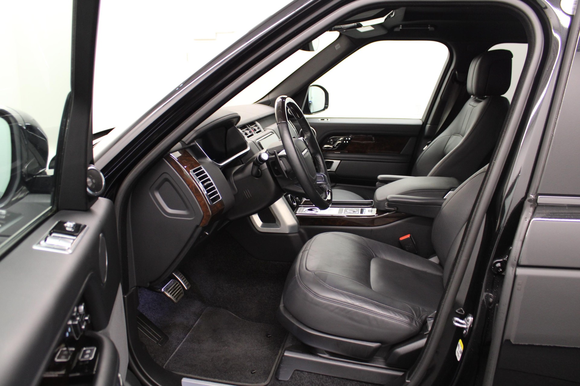 LAND ROVER Range Rover 5.0 V8 SC Vogue-image-4