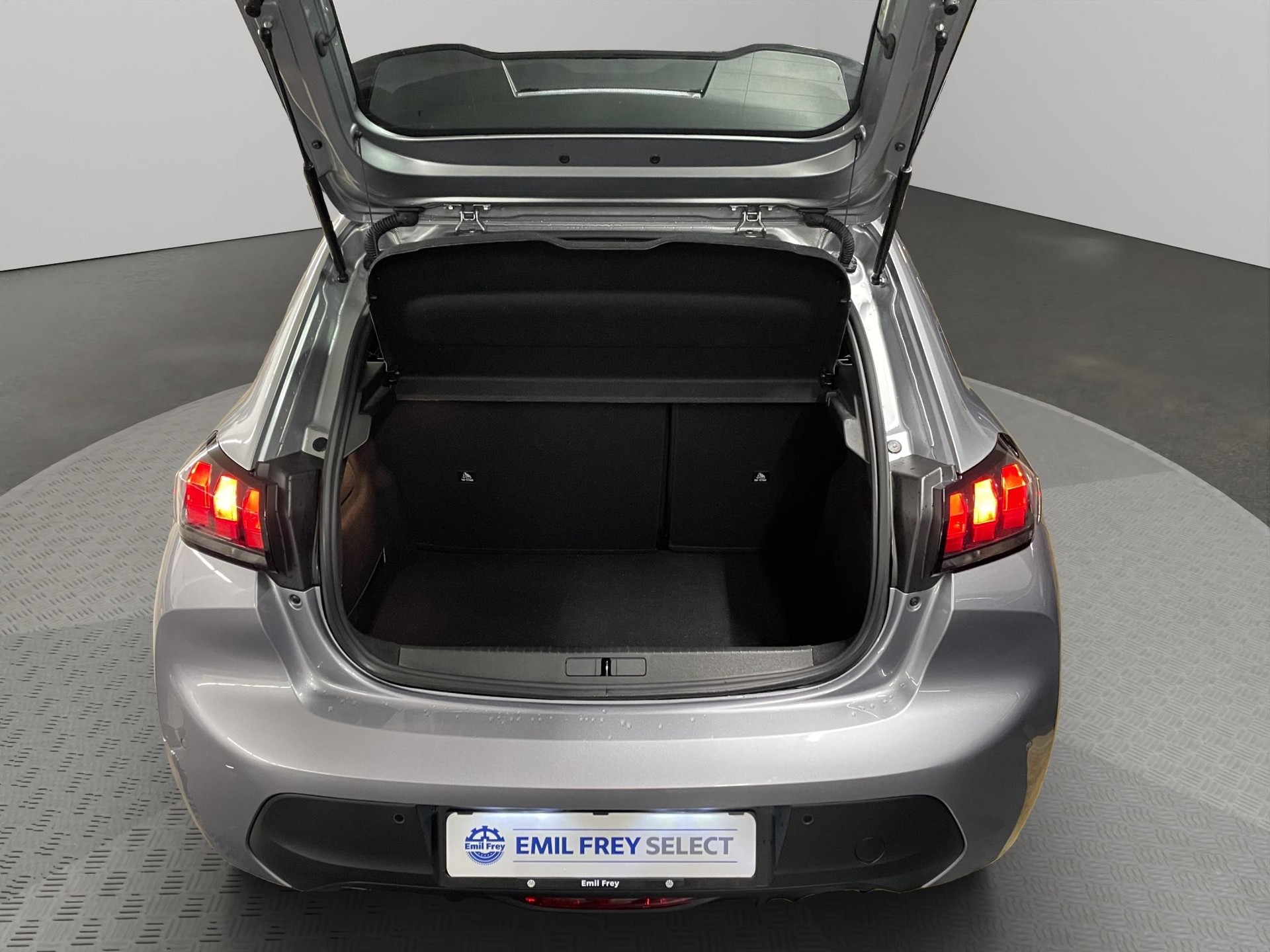 PEUGEOT 208 1.2 PureTech 100 Active Pack-image-10