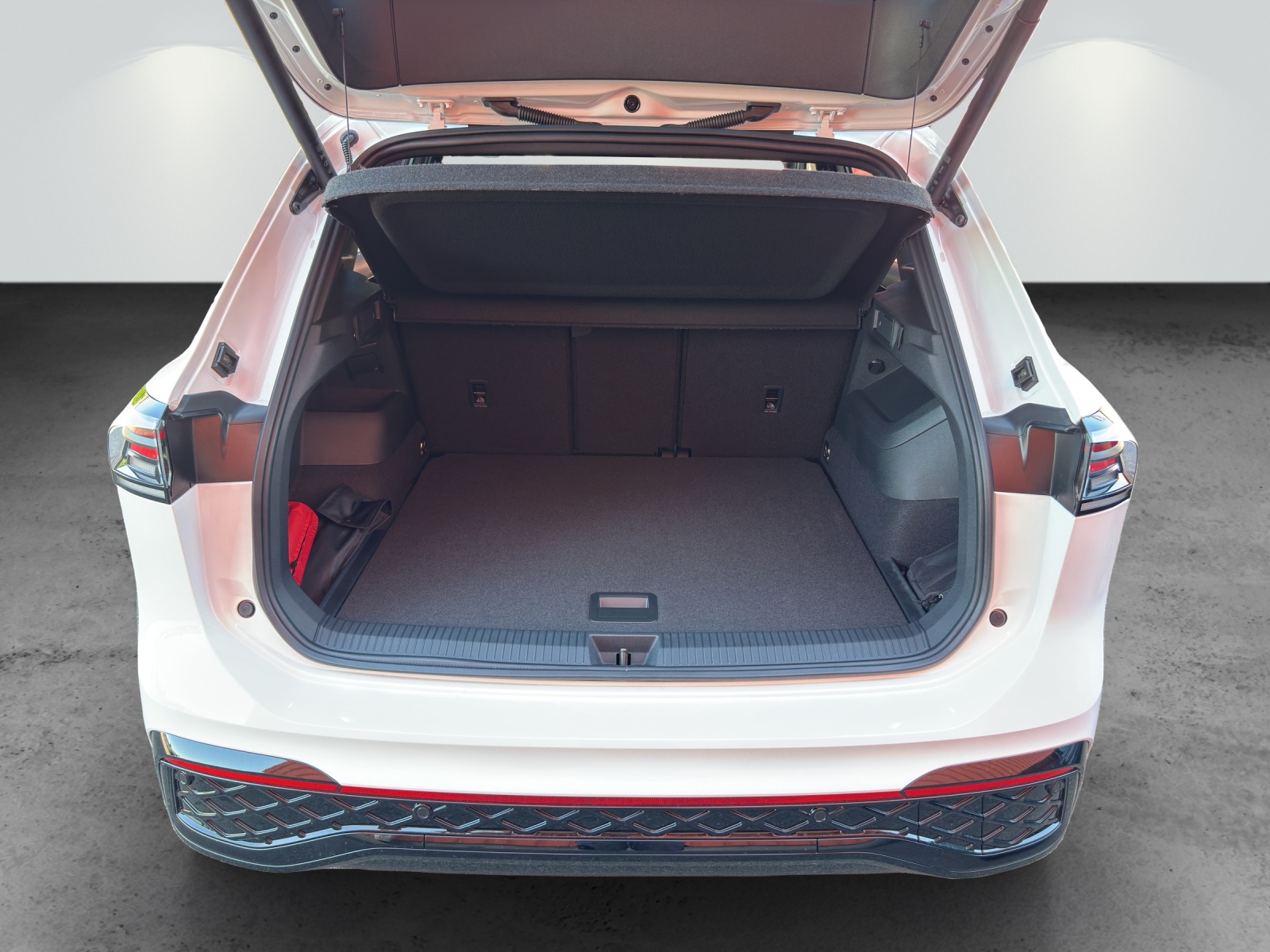 VW Tiguan 2.0 TSI DSG R-Line Plus 4Motion-image-9