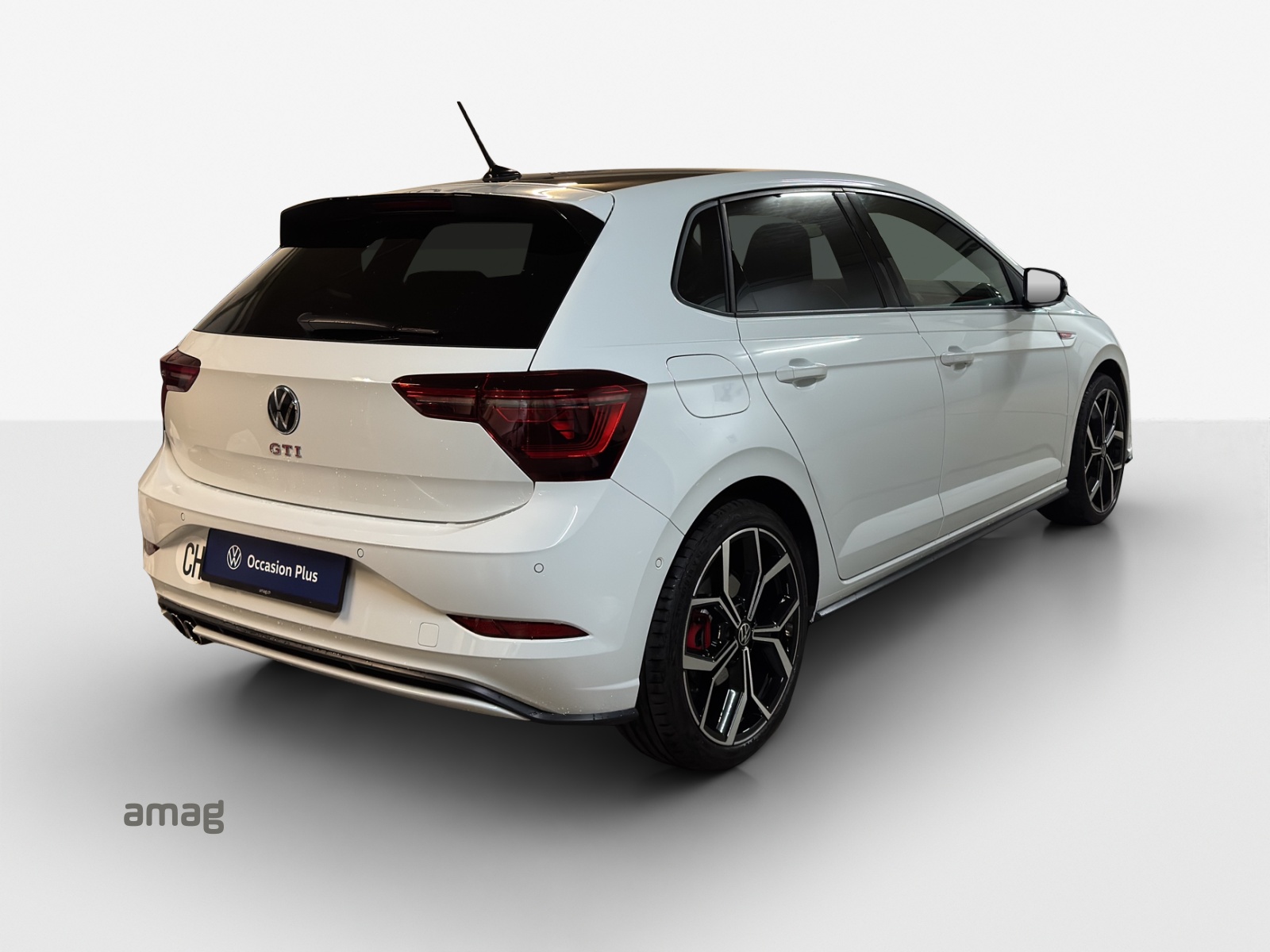 VW Polo 2.0 TSI GTI DSG-image-4